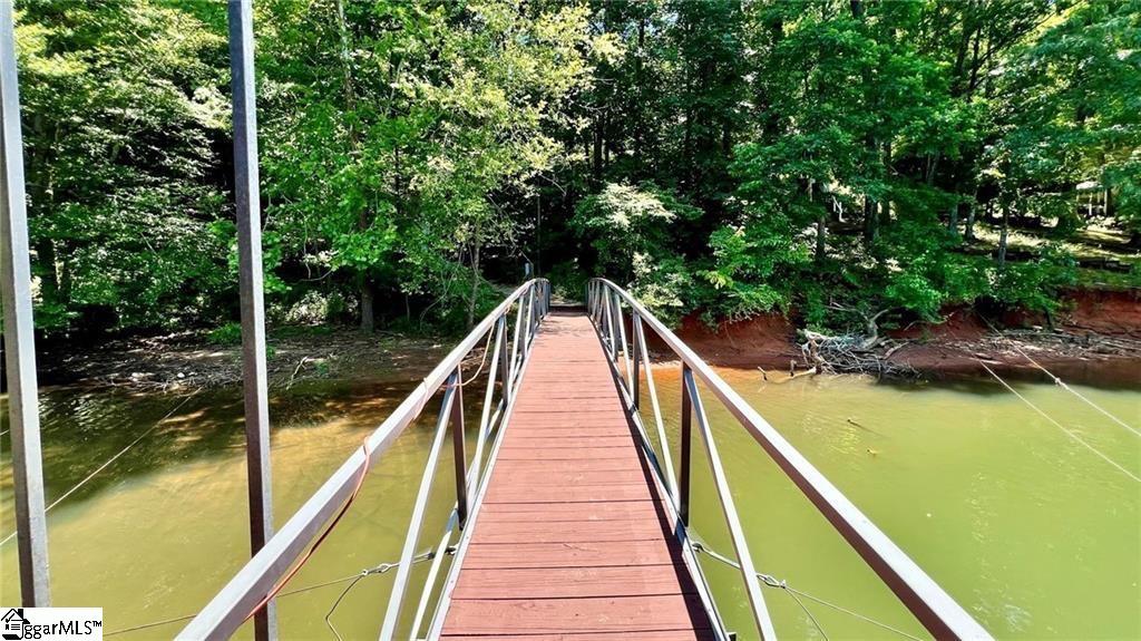 223 Brookside Drive Westminster, SC 29693