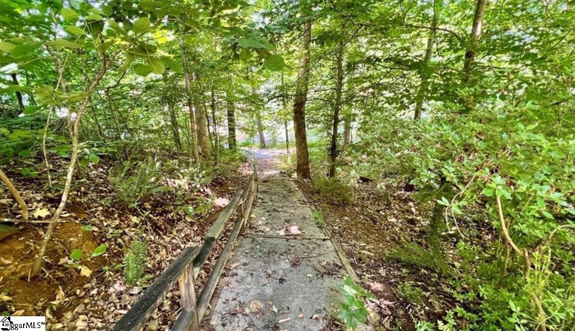 223 Brookside Drive Westminster, SC 29693
