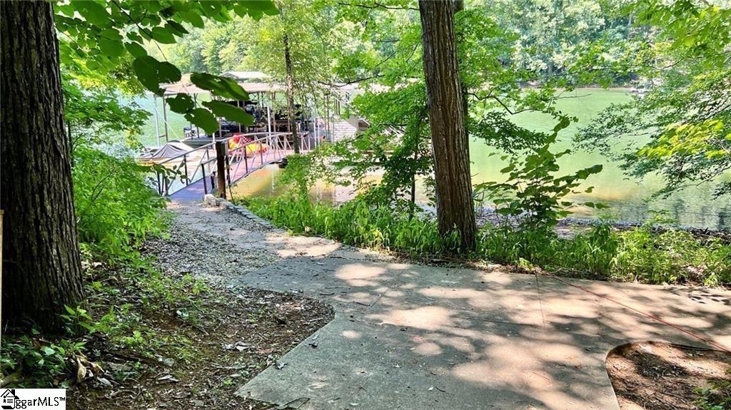 223 Brookside Drive Westminster, SC 29693