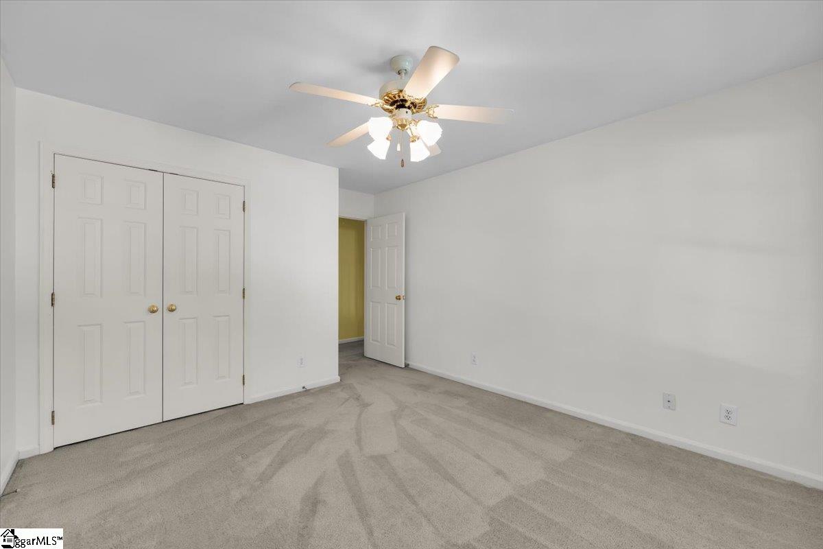 633 Neely Farm Drive Simpsonville, SC 29680