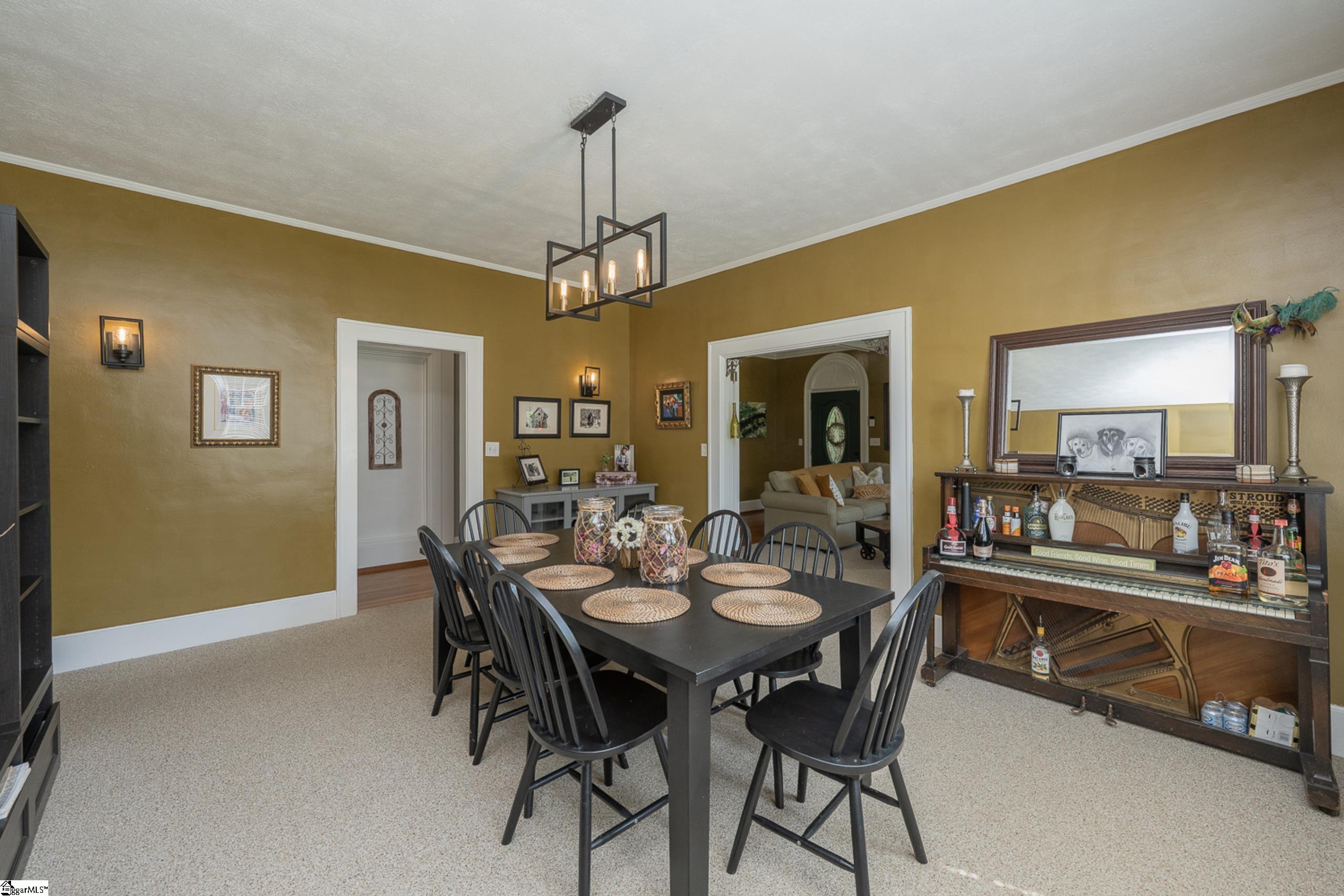 525 Crane Avenue Greenville, SC 29617
