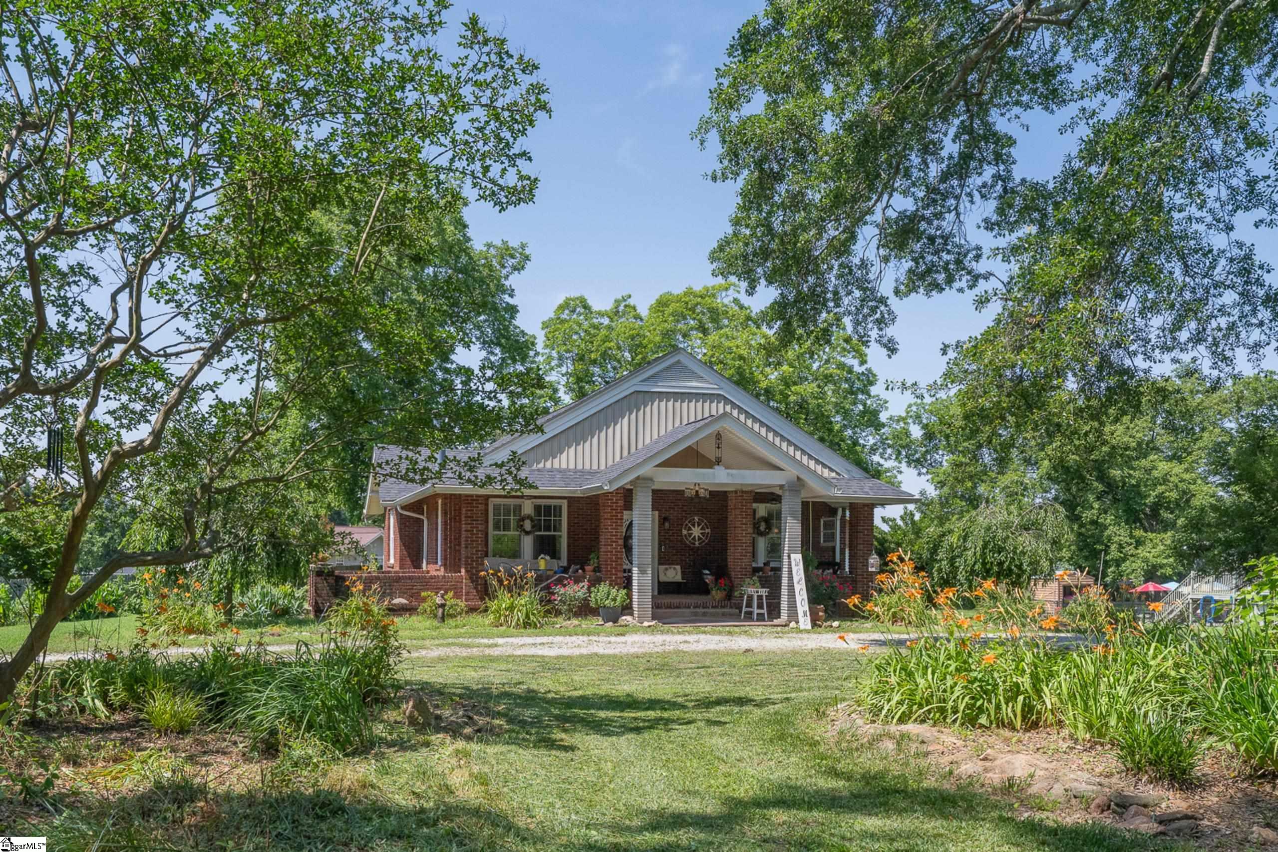 525 Crane Avenue Greenville, SC 29617