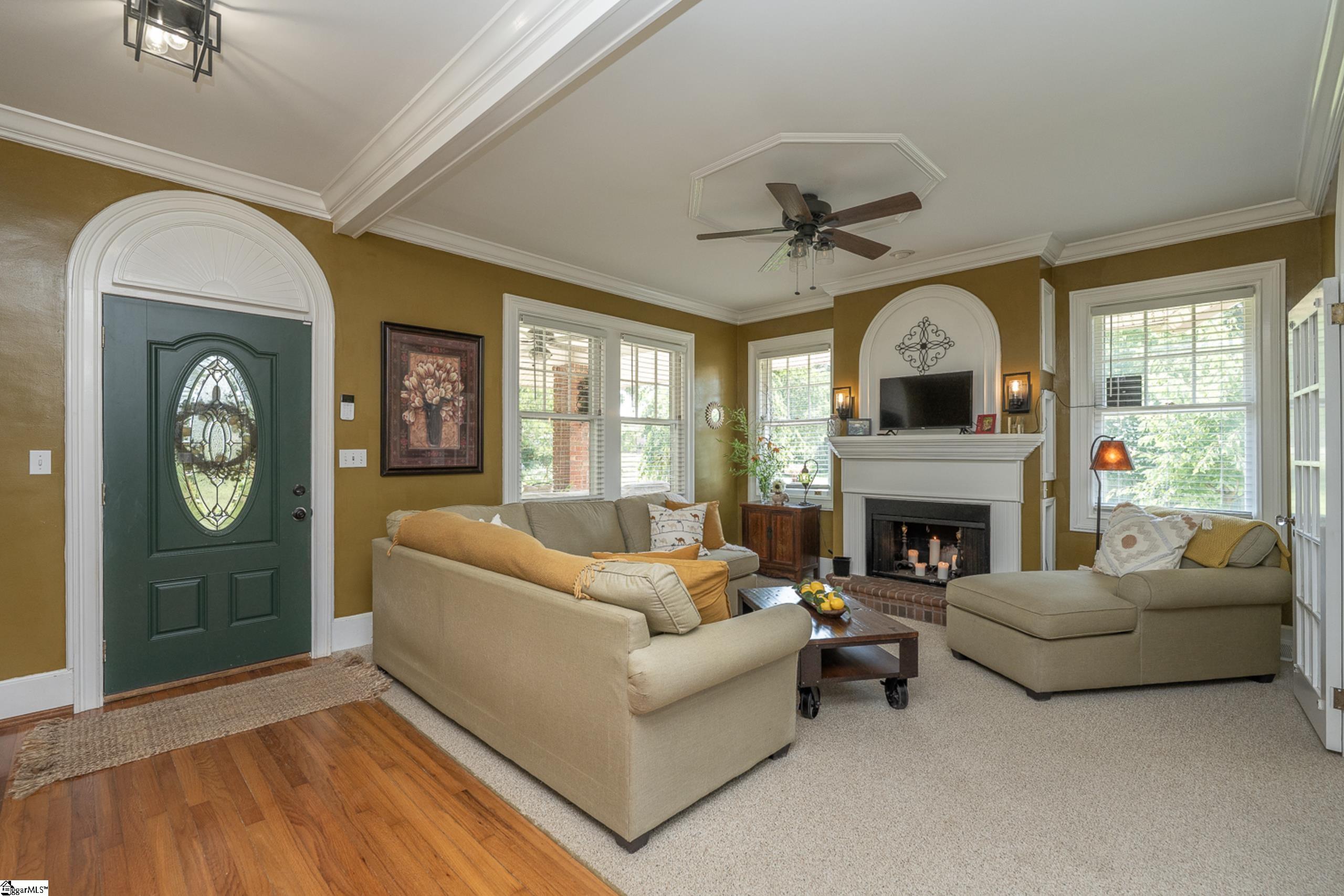 525 Crane Avenue Greenville, SC 29617