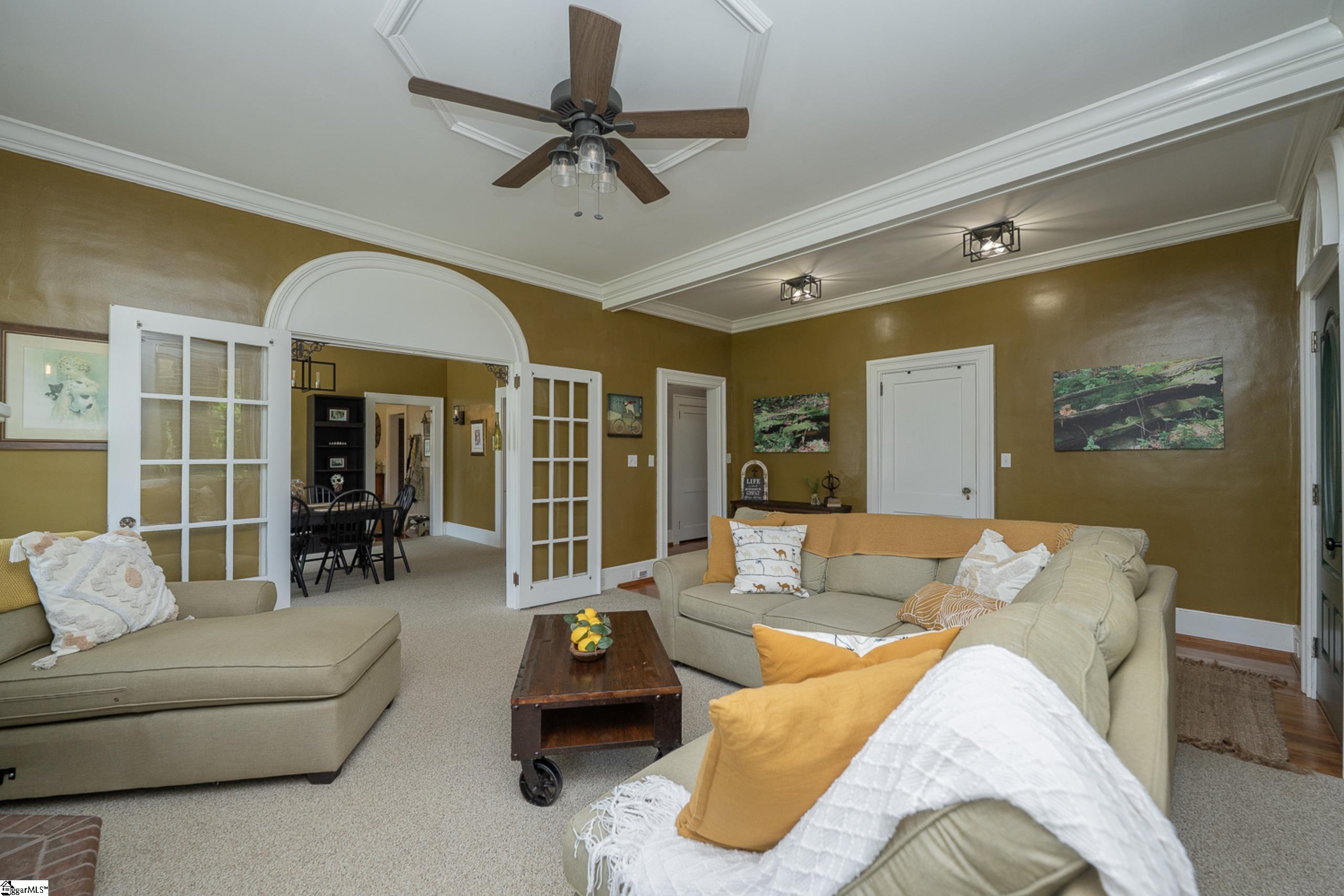 525 Crane Avenue Greenville, SC 29617