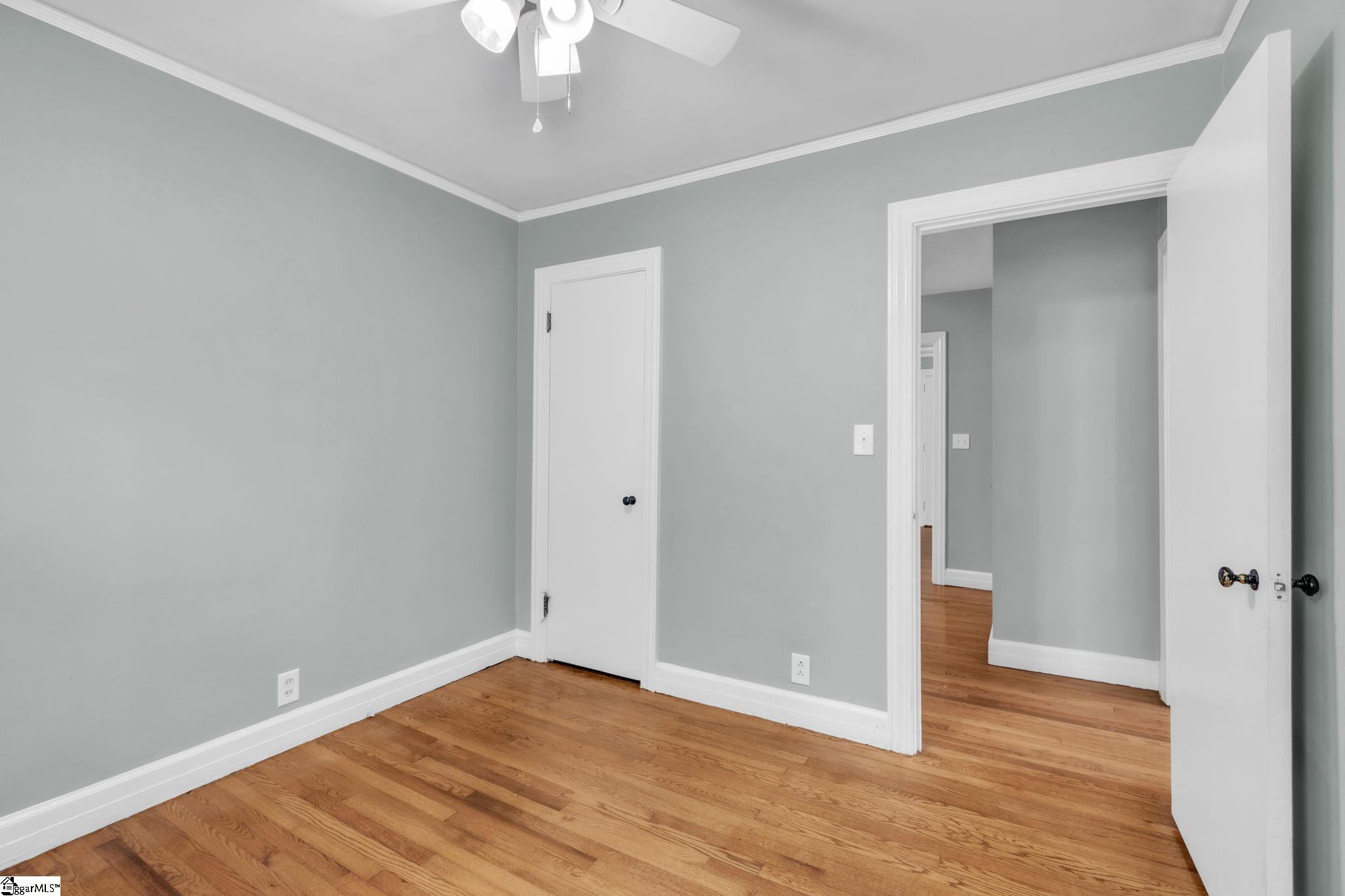221 McMakin Drive Greenville, SC 29617