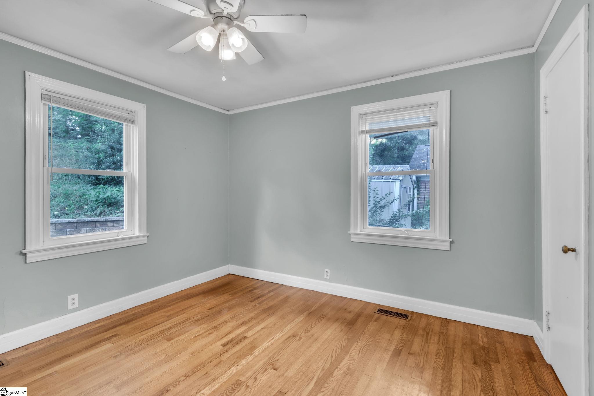221 McMakin Drive Greenville, SC 29617