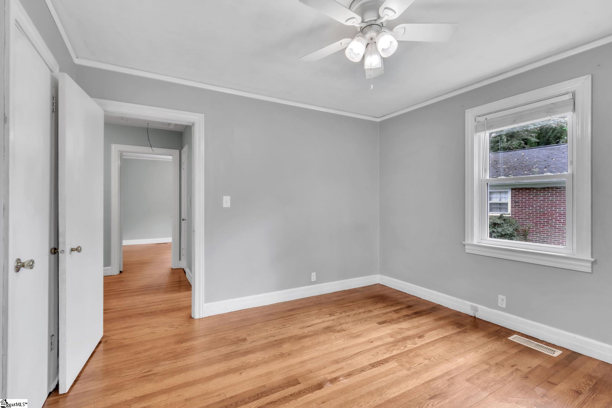 221 McMakin Drive Greenville, SC 29617