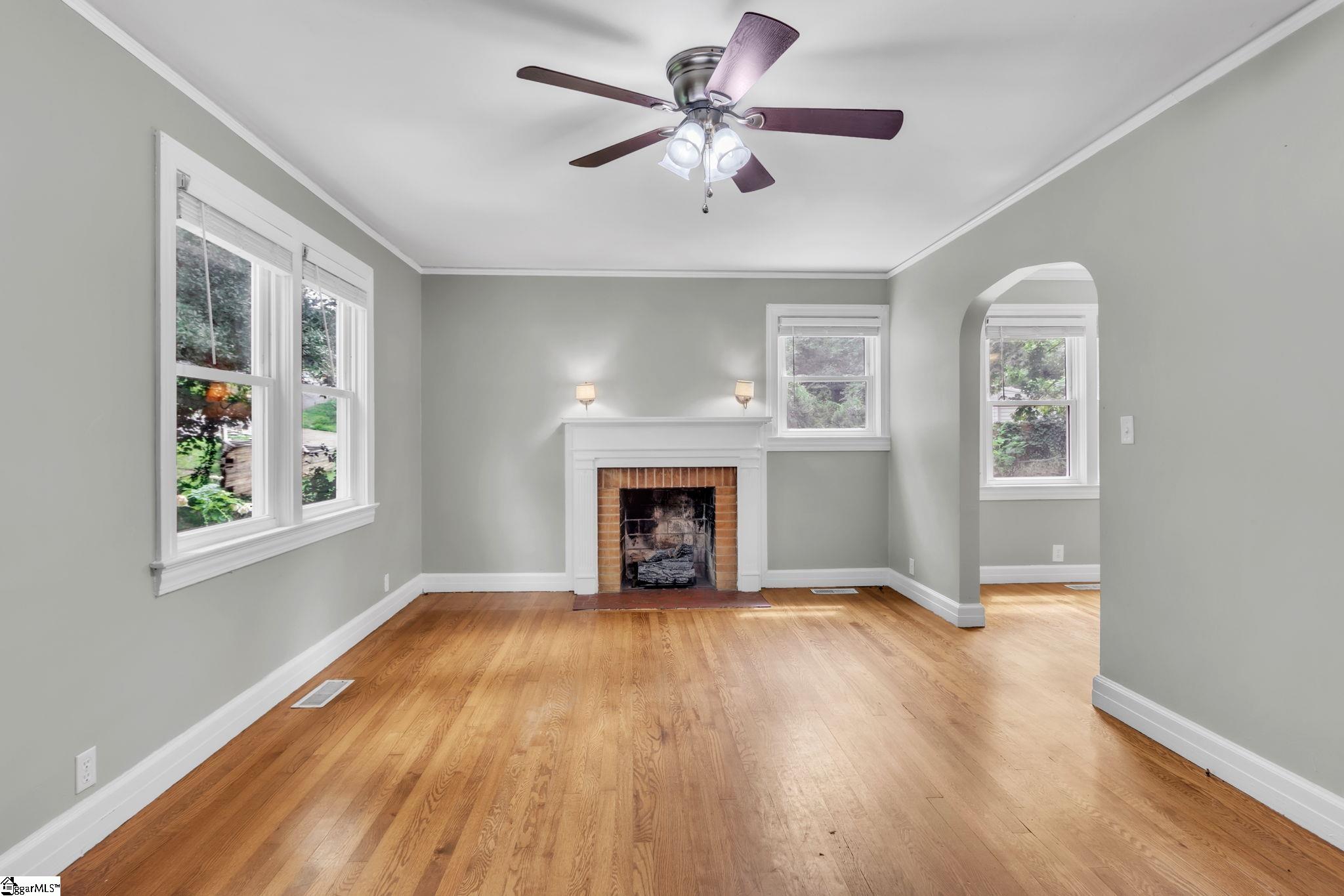221 McMakin Drive Greenville, SC 29617