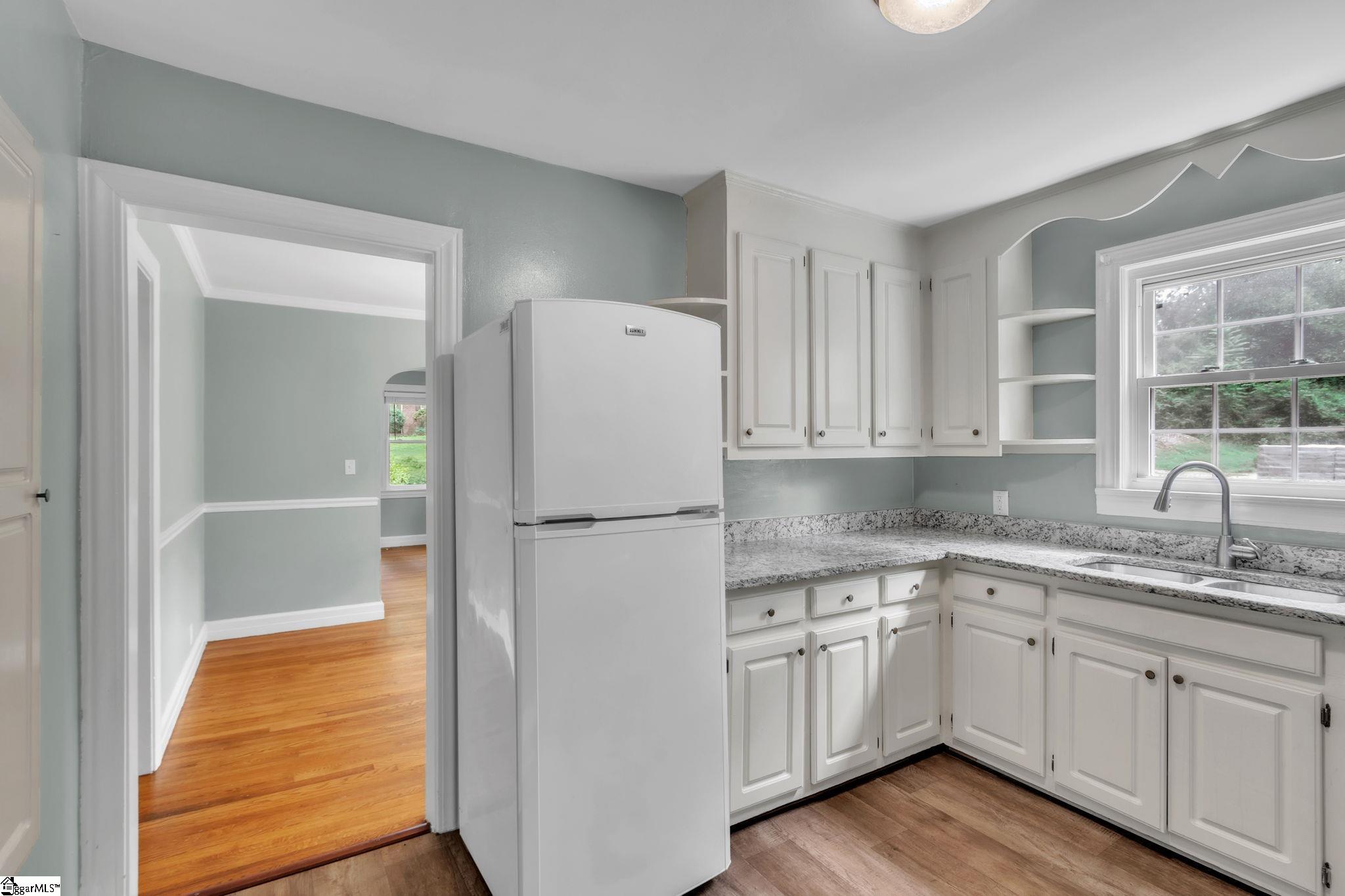 221 McMakin Drive Greenville, SC 29617