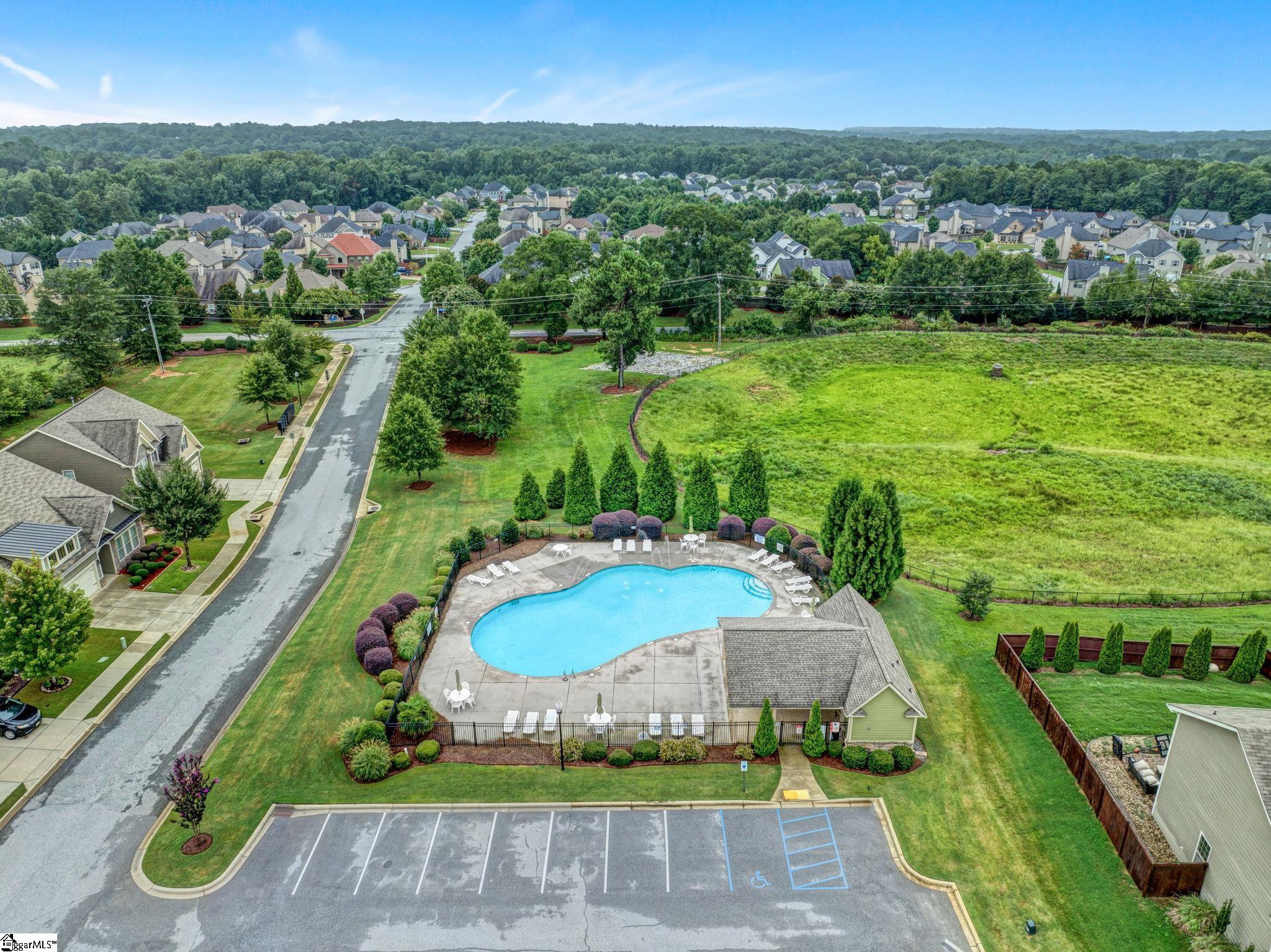521 Bellgreen Avenue Simpsonville, SC 29680