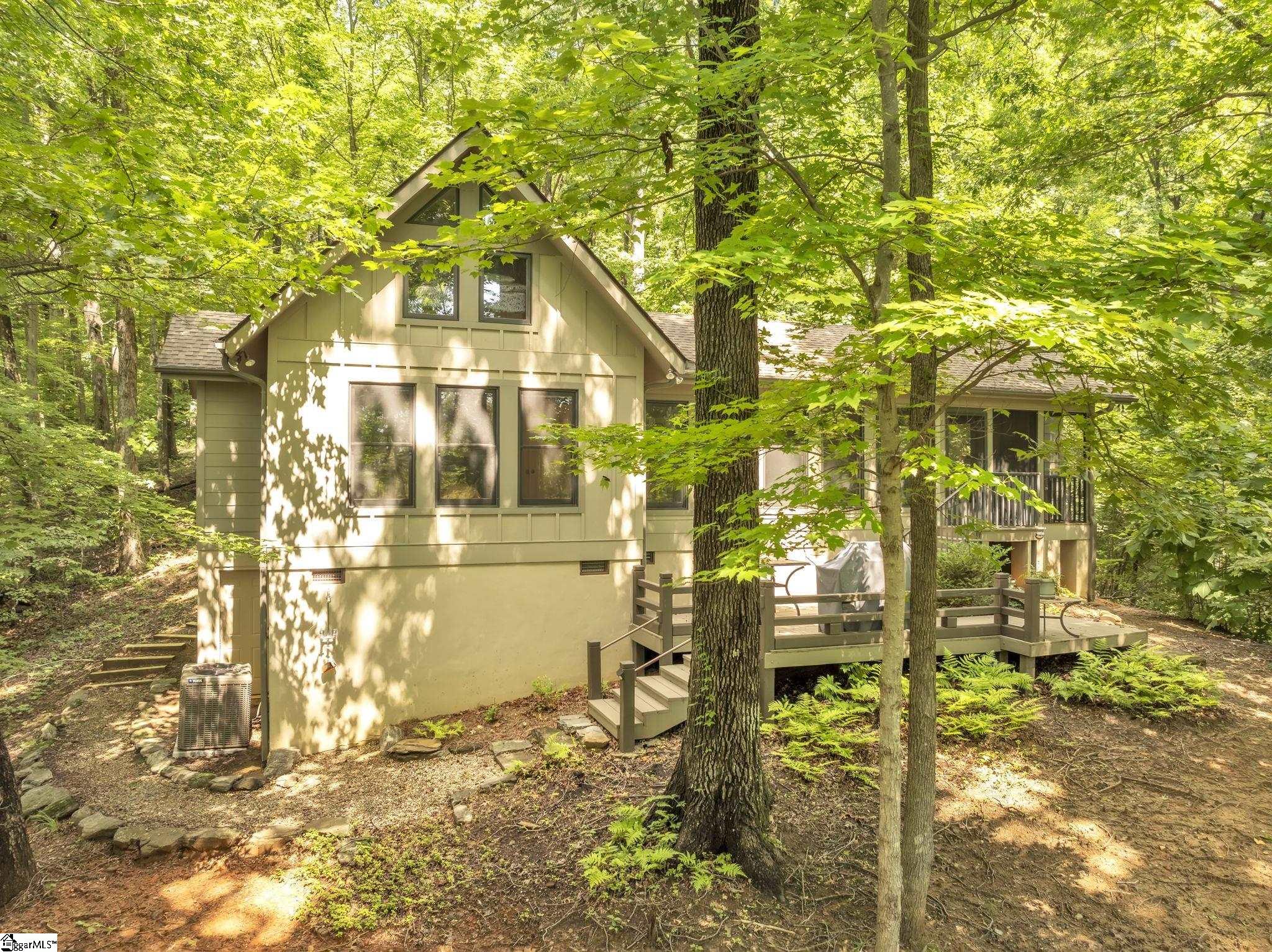 1220 Skyuka Mountain Road Columbus, NC 28722