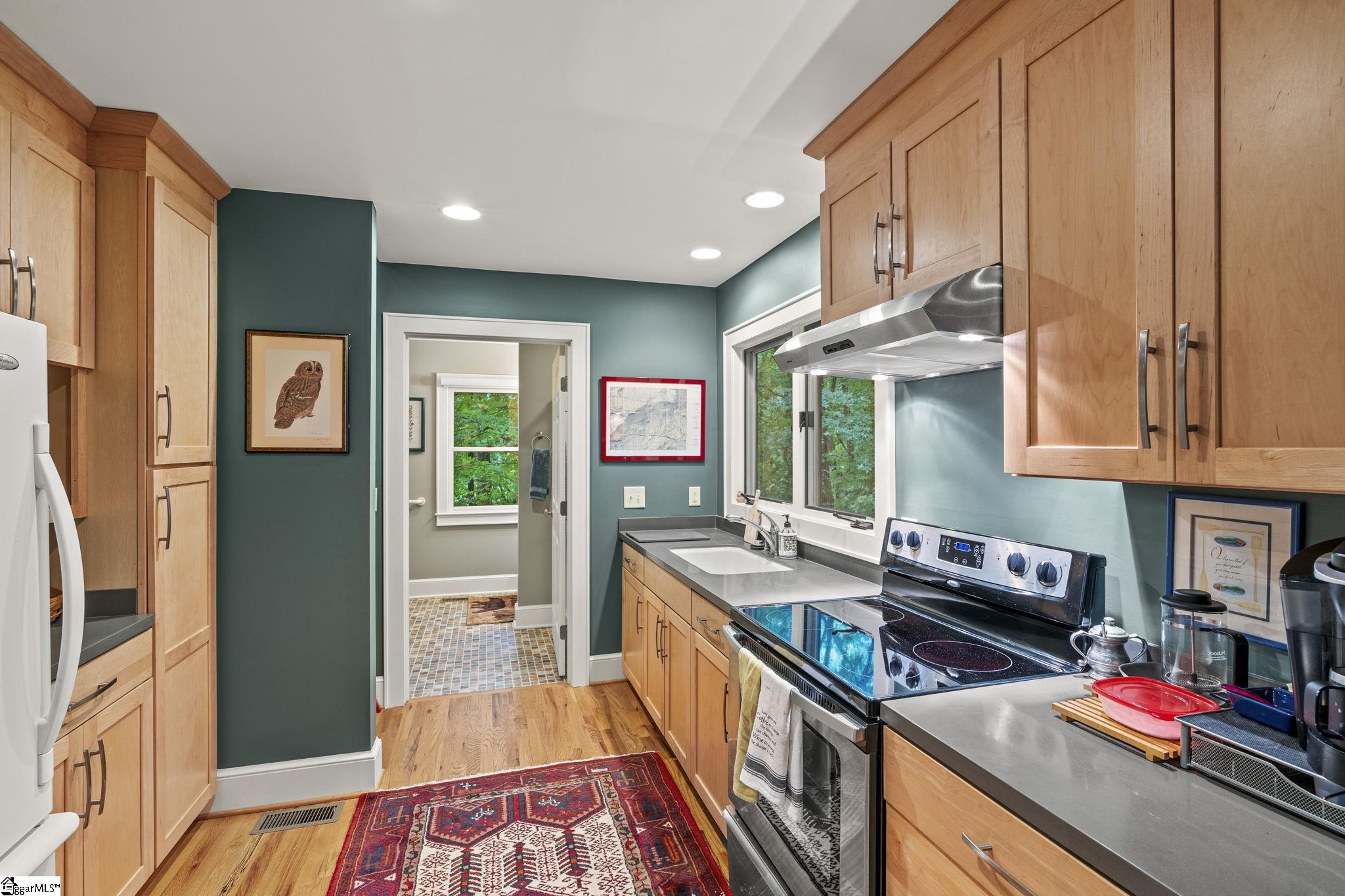 1220 Skyuka Mountain Road Columbus, NC 28722