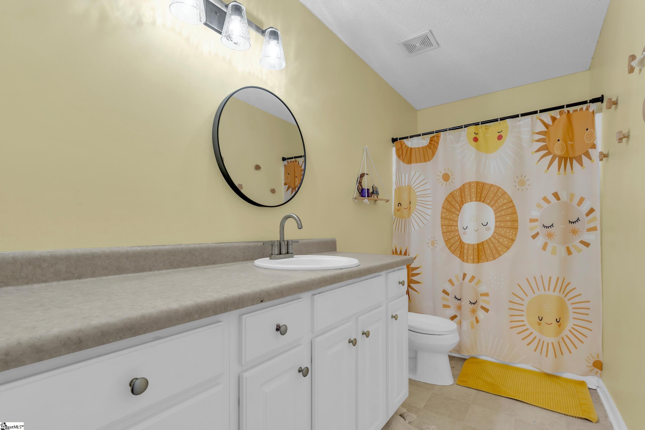 94 Lakeshore Drive Easley, SC 29642