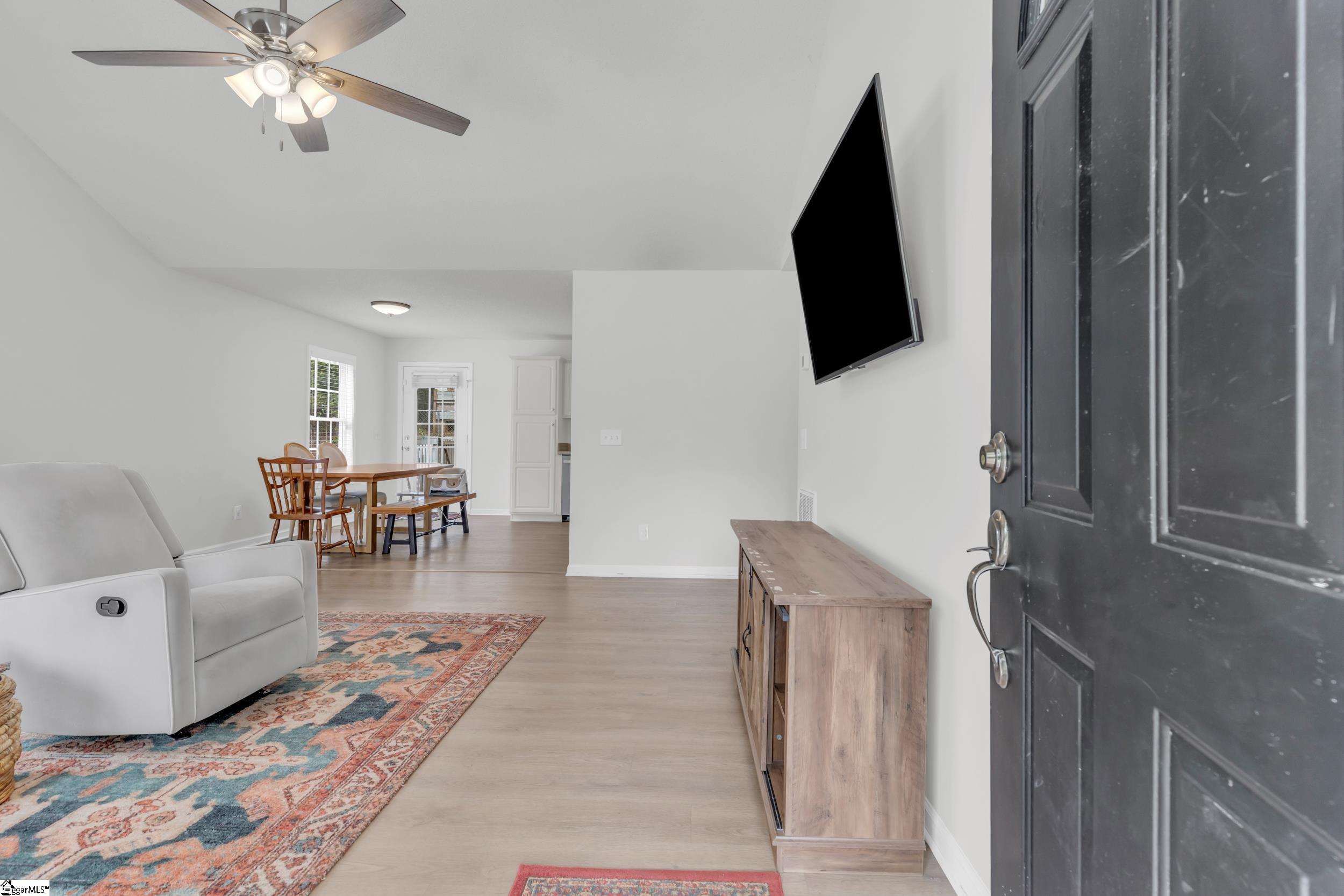 94 Lakeshore Drive Easley, SC 29642