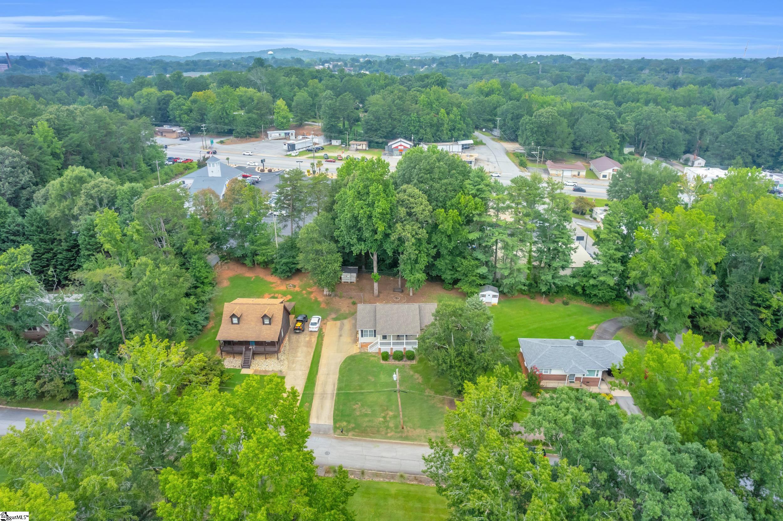 94 Lakeshore Drive Easley, SC 29642