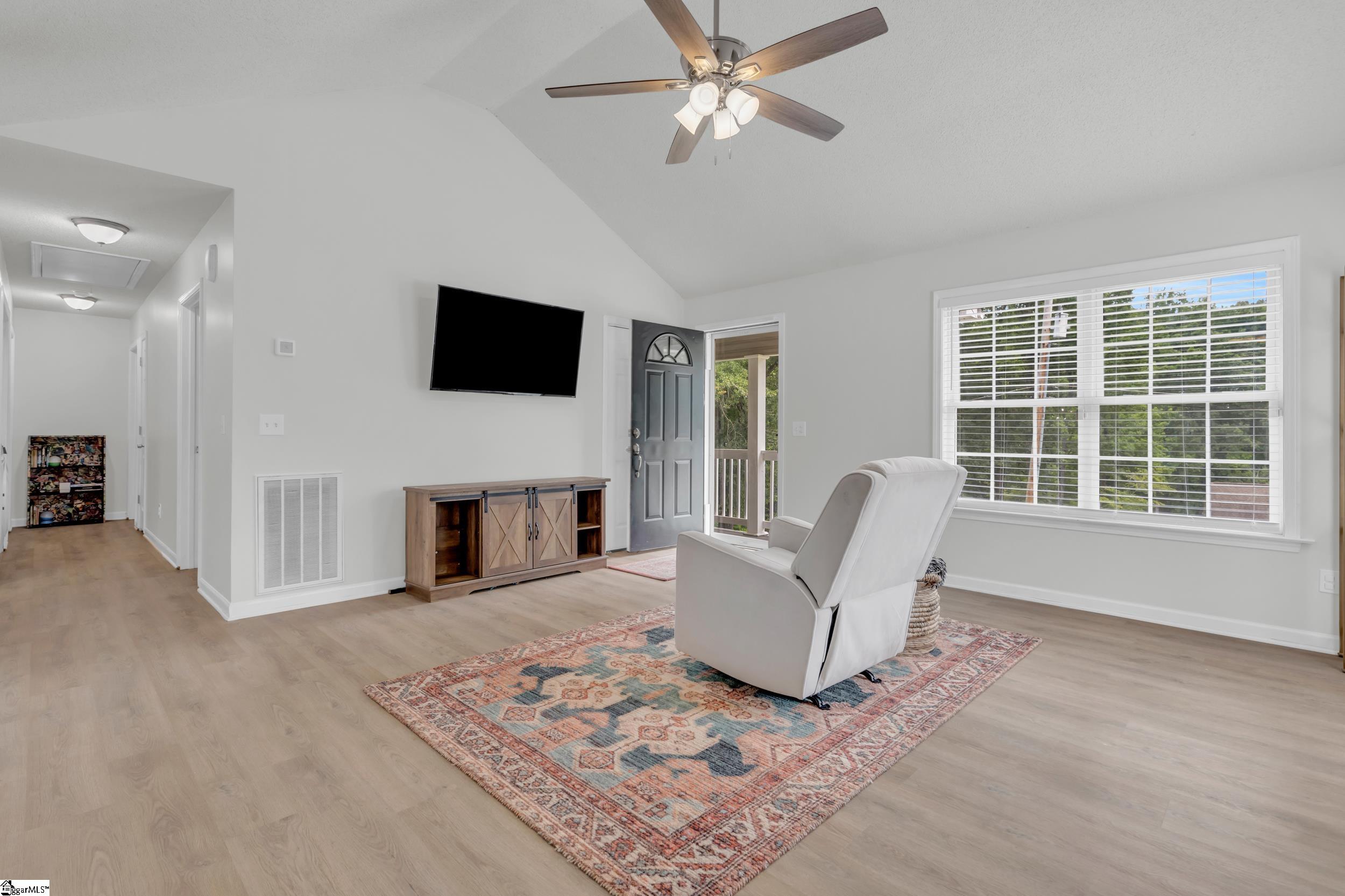 94 Lakeshore Drive Easley, SC 29642