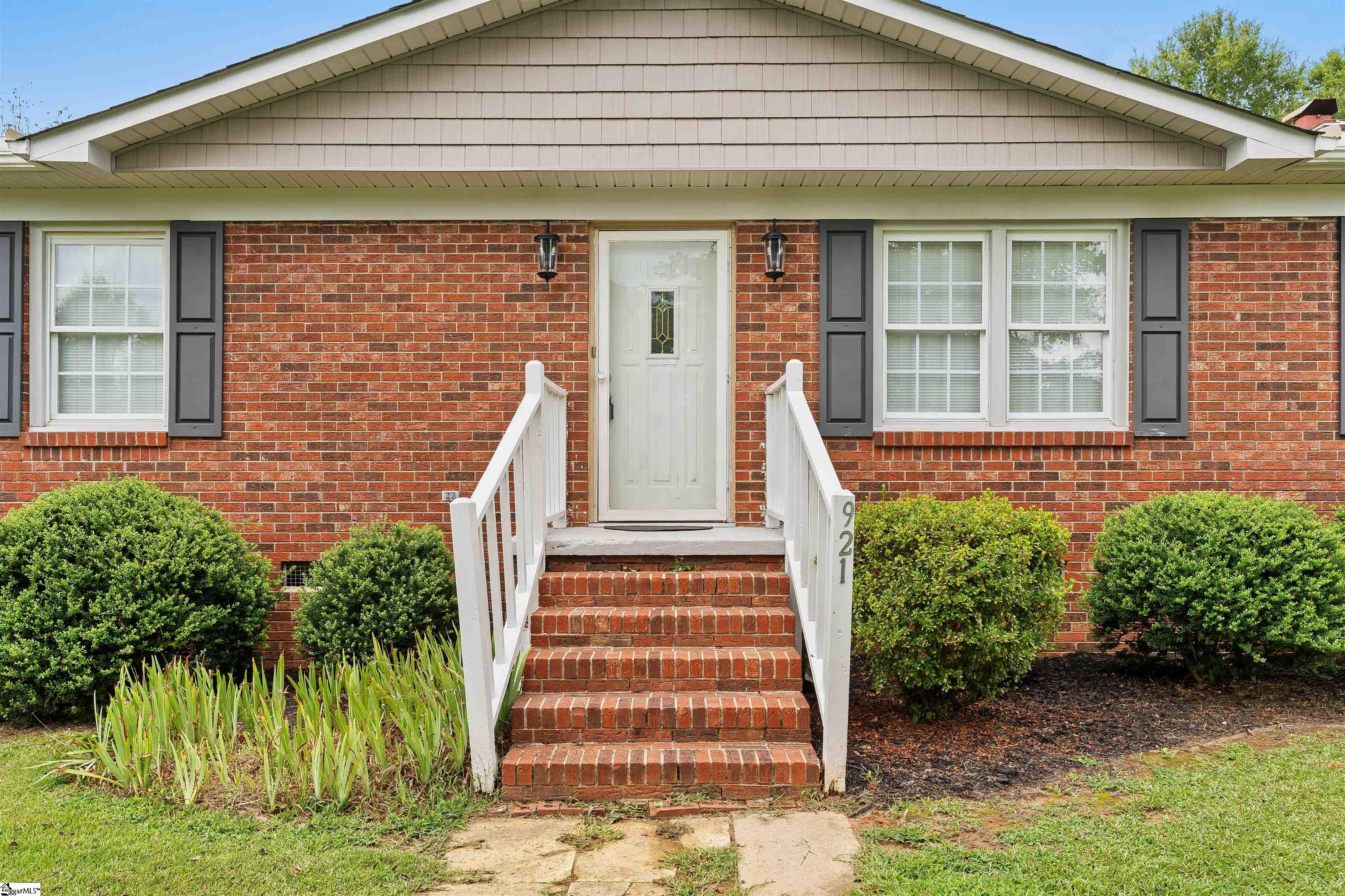 921 Barnado Road Union, SC 29379