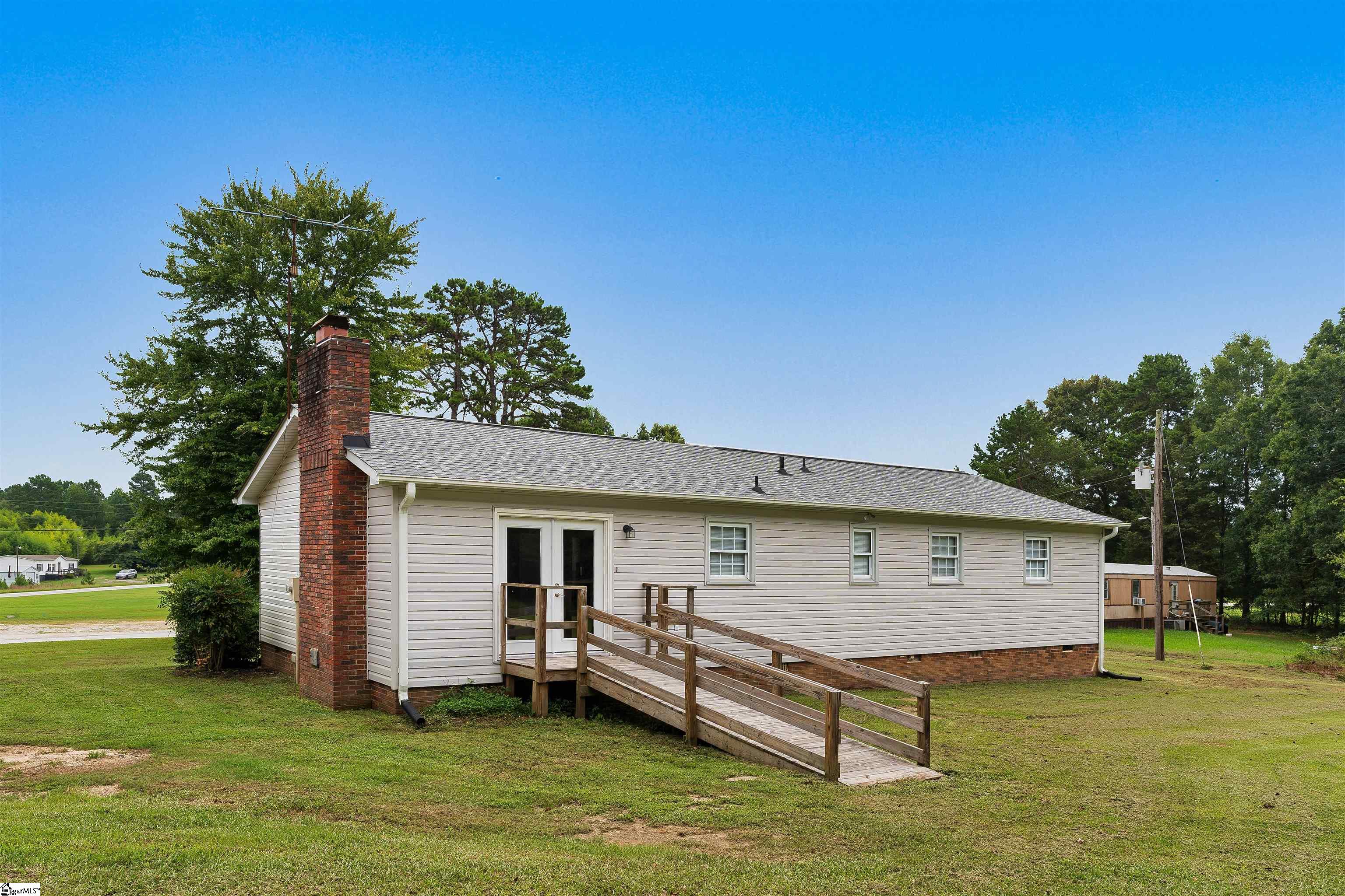 921 Barnado Road Union, SC 29379