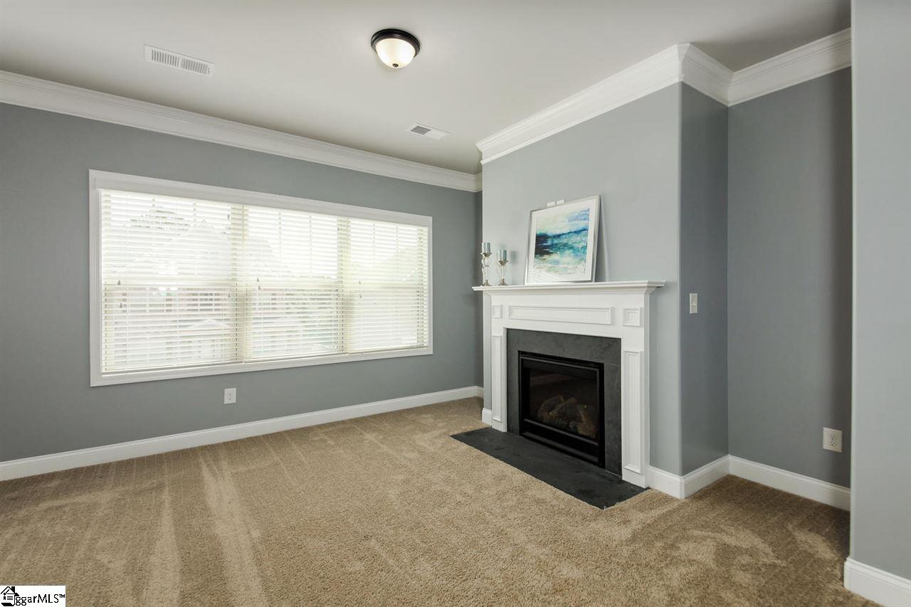 14 Foxmoor Court Simpsonville, SC 29680