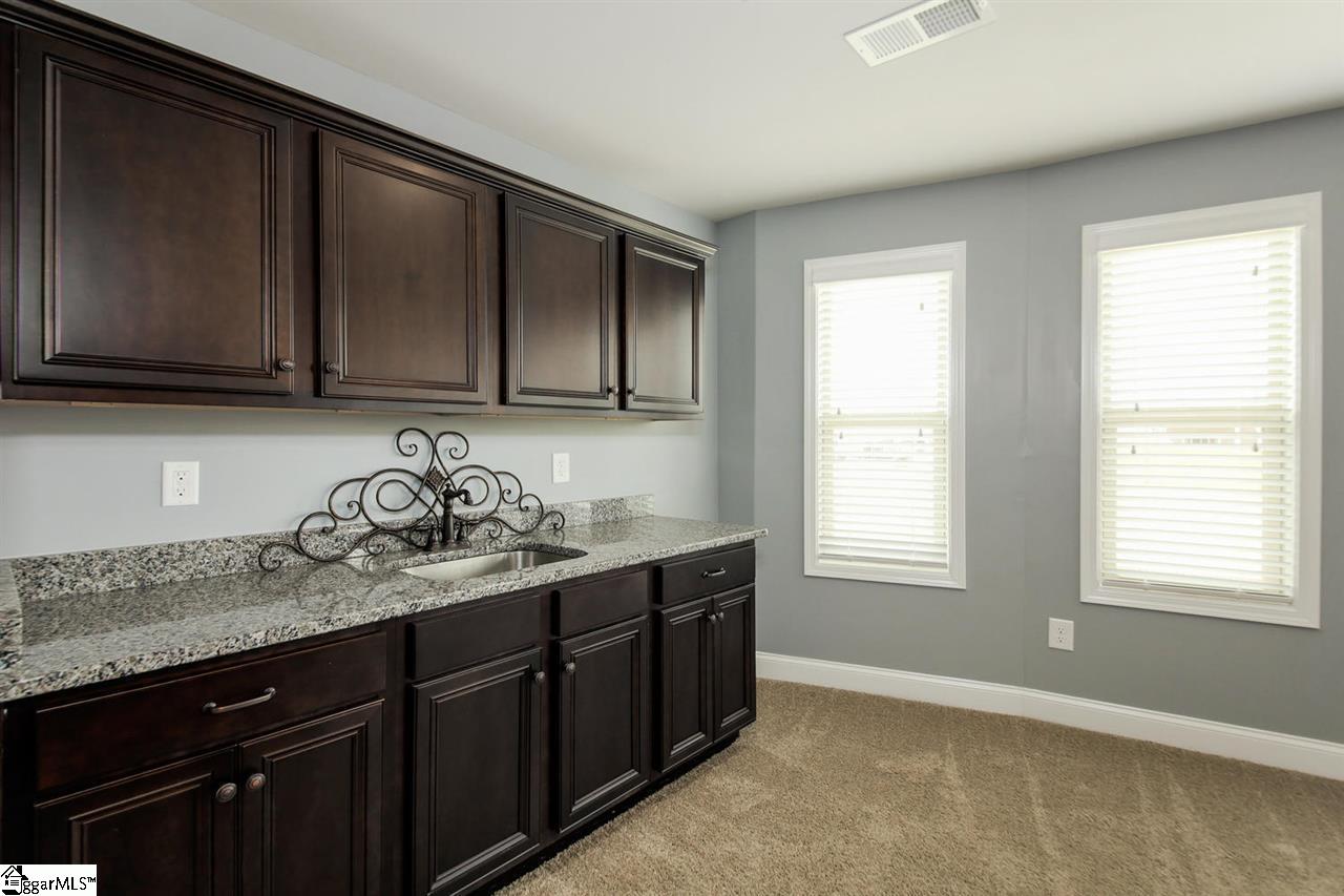 14 Foxmoor Court Simpsonville, SC 29680