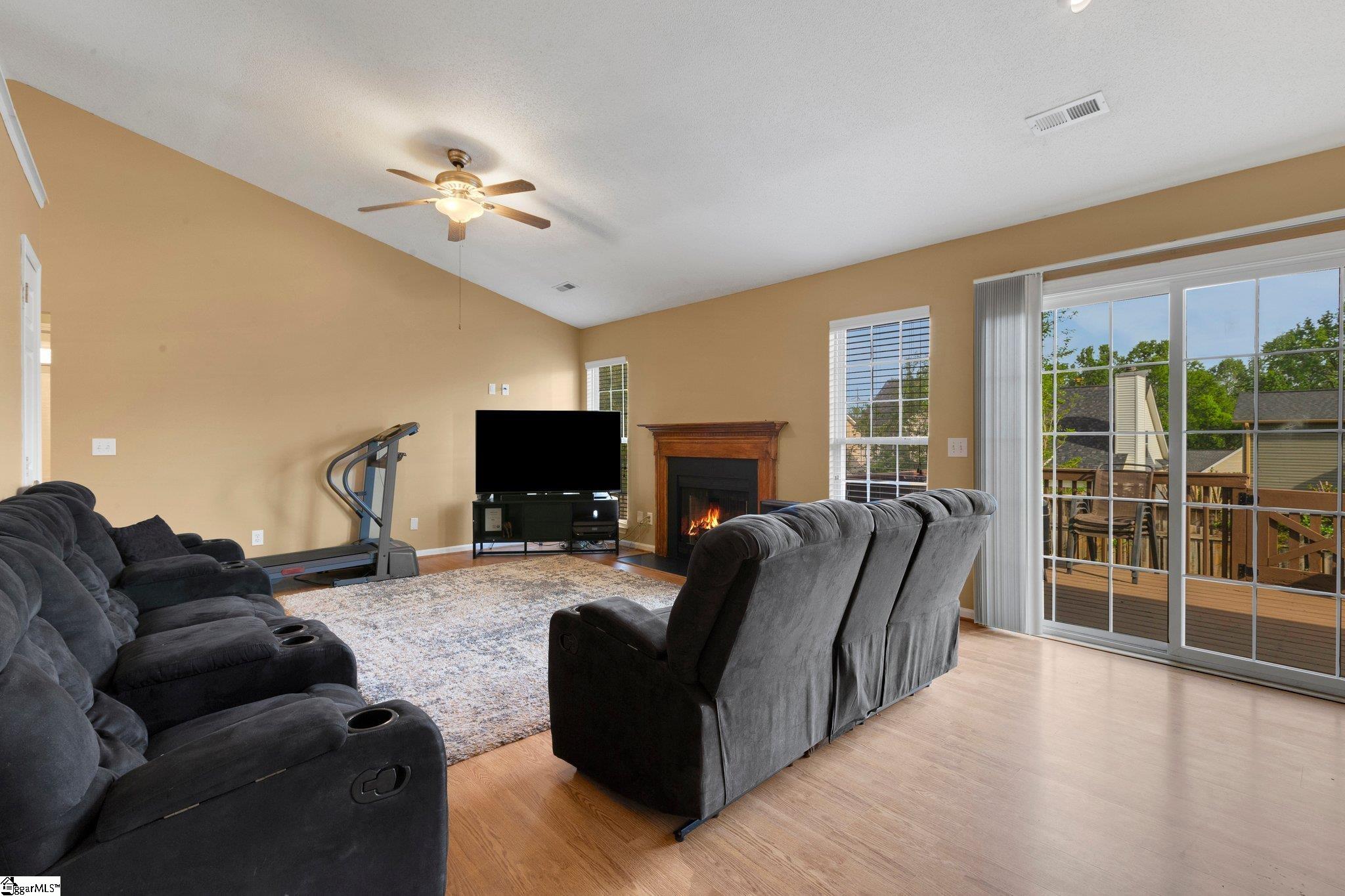 21 Glen Willow Court Greer, SC 29650