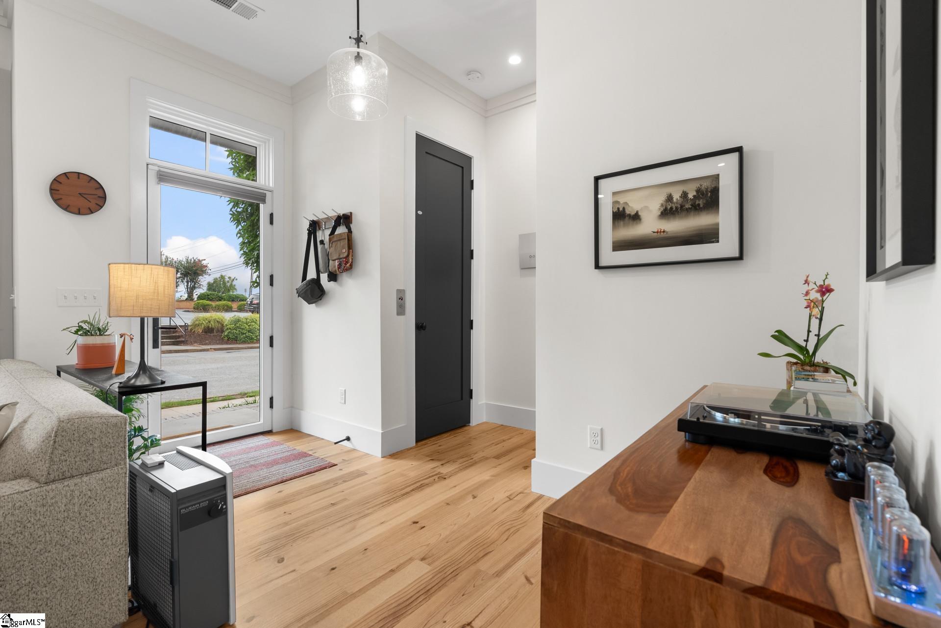 46 Claussen Avenue Greenville, SC 29601