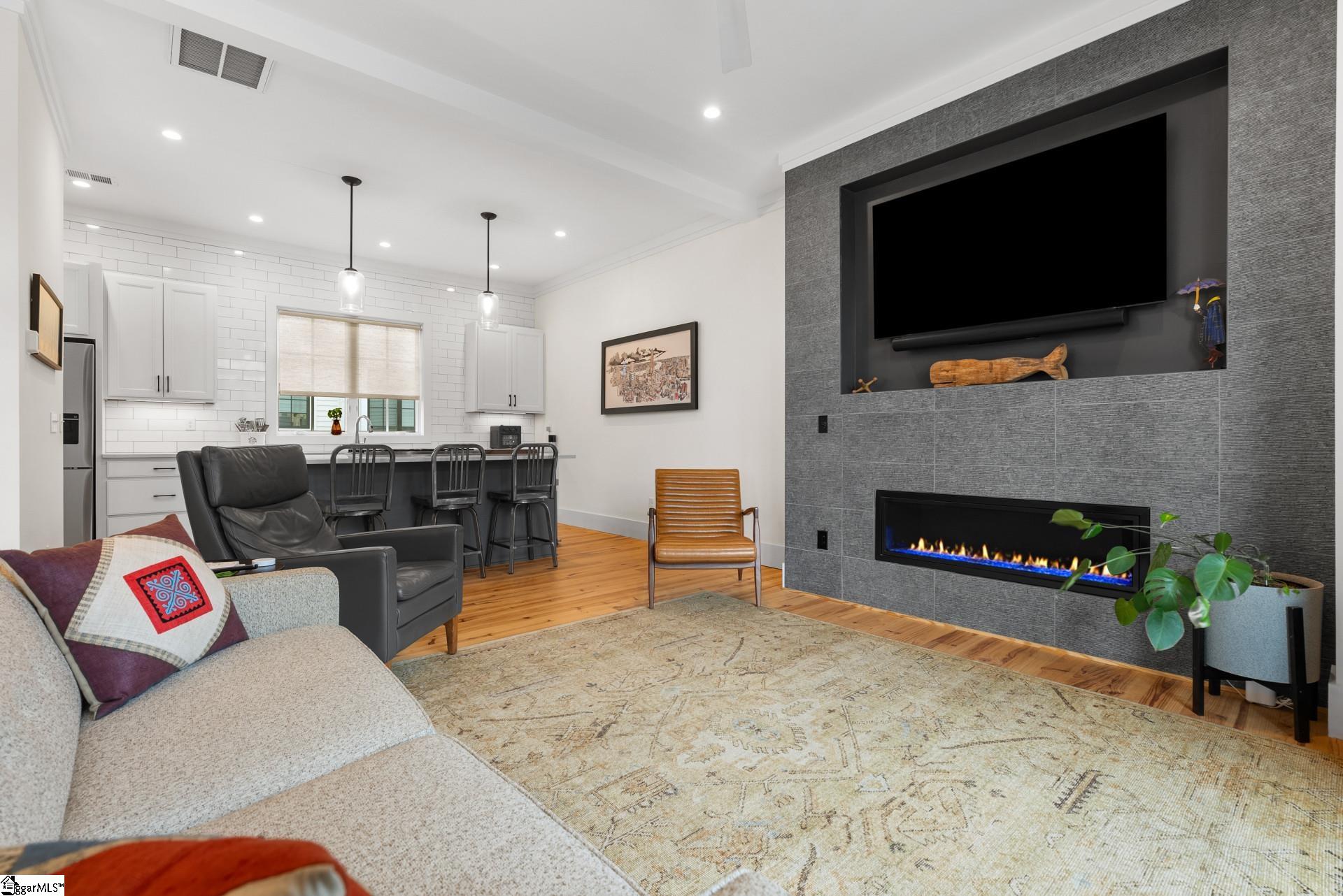 46 Claussen Avenue Greenville, SC 29601