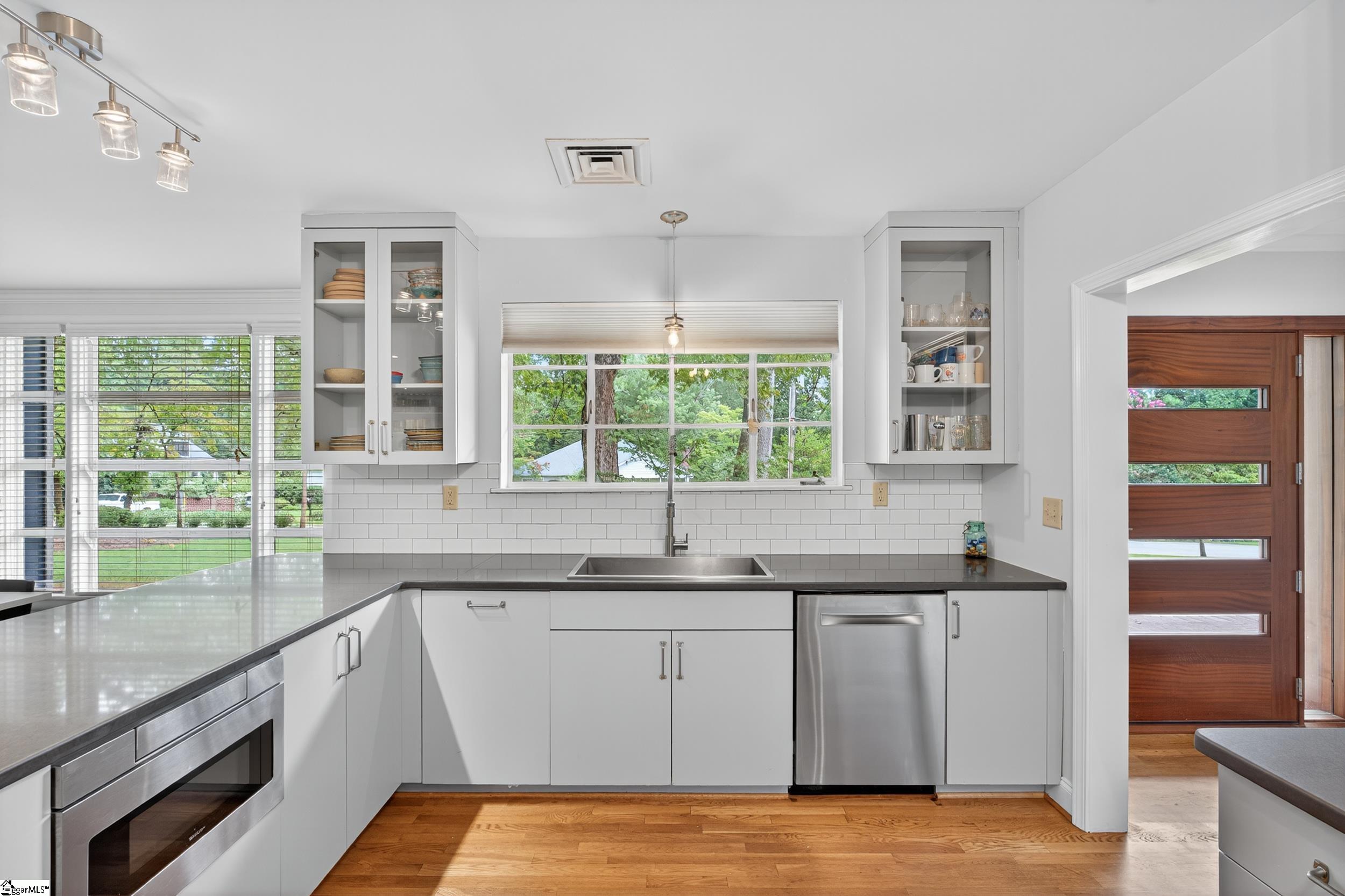 219 E Avondale Avenue Greenville, SC 29609