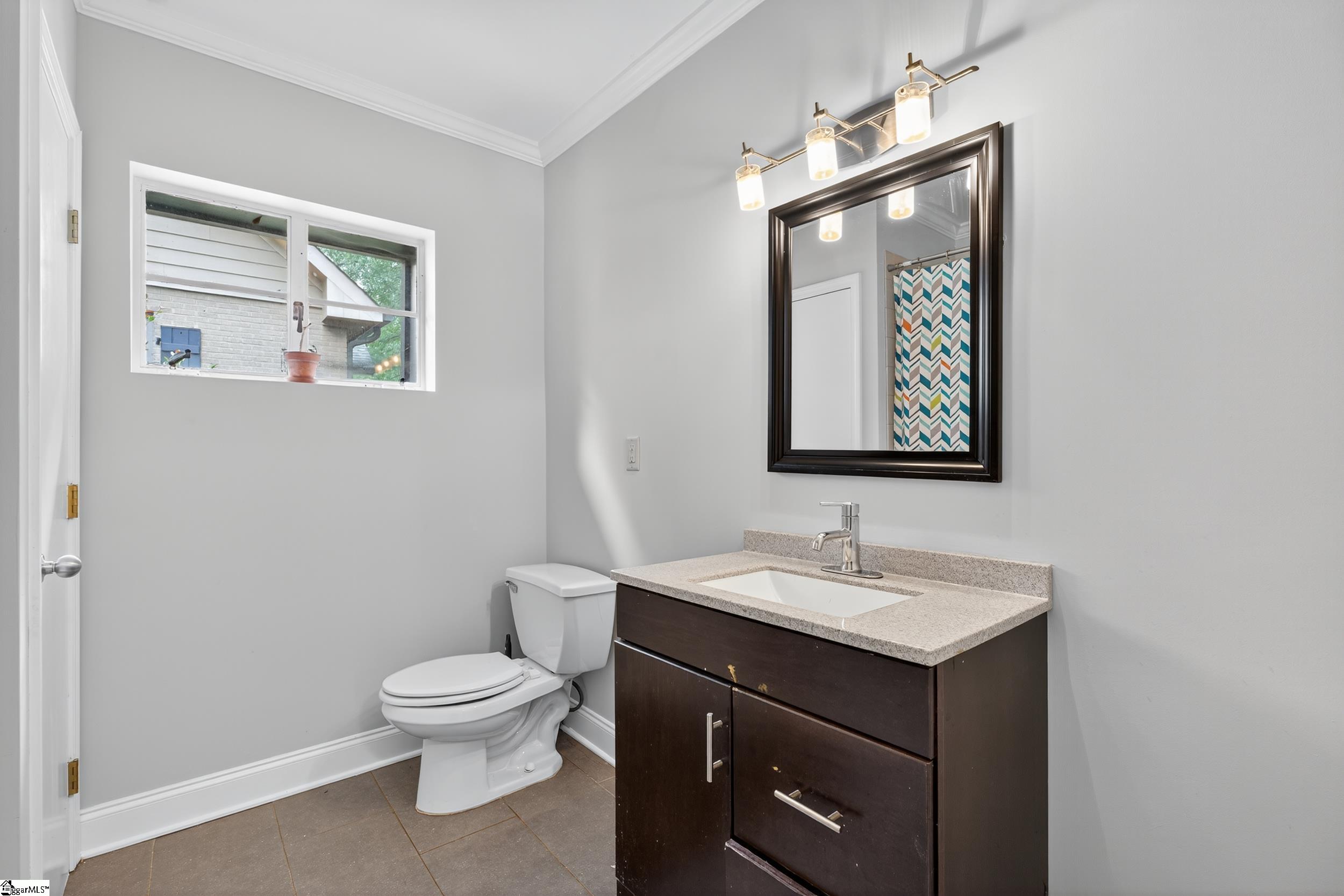 219 E Avondale Avenue Greenville, SC 29609