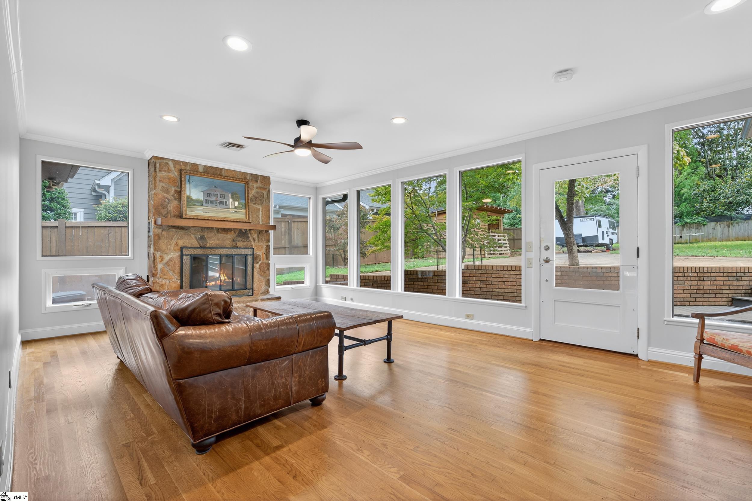 219 E Avondale Avenue Greenville, SC 29609