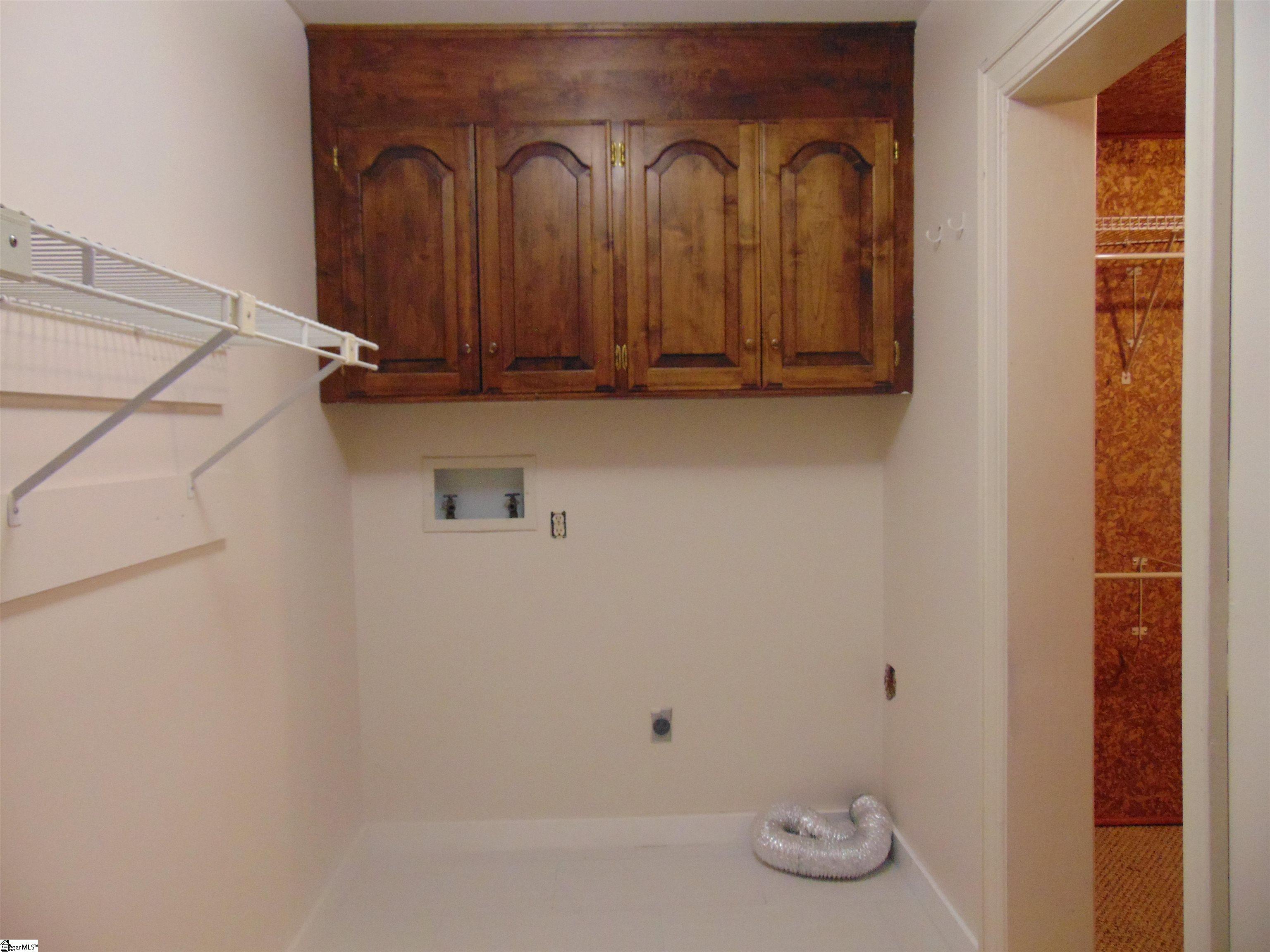 404 Hillpine Drive Simpsonville, SC 29681