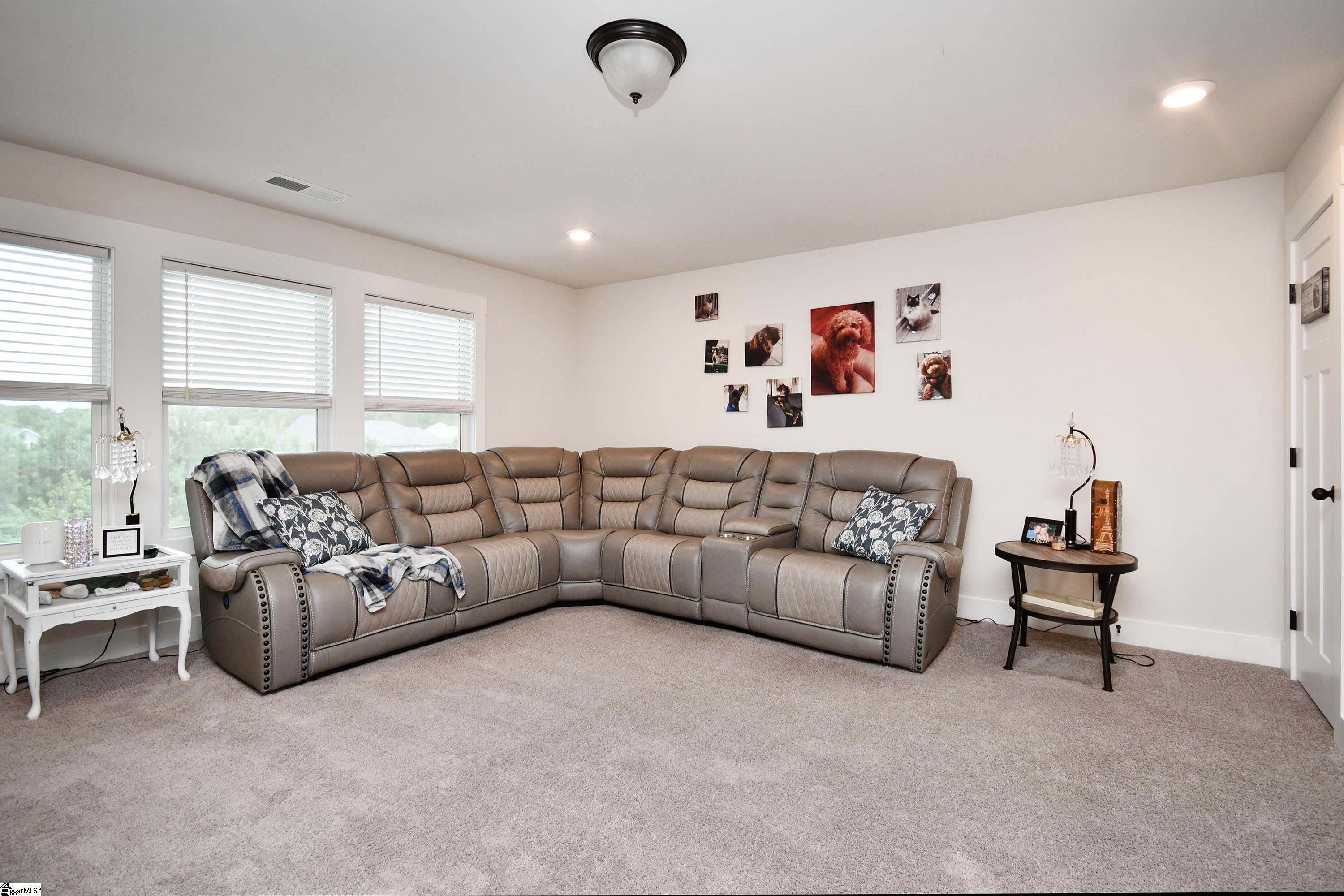 309 Lindstrom Court Simpsonville, SC 29680