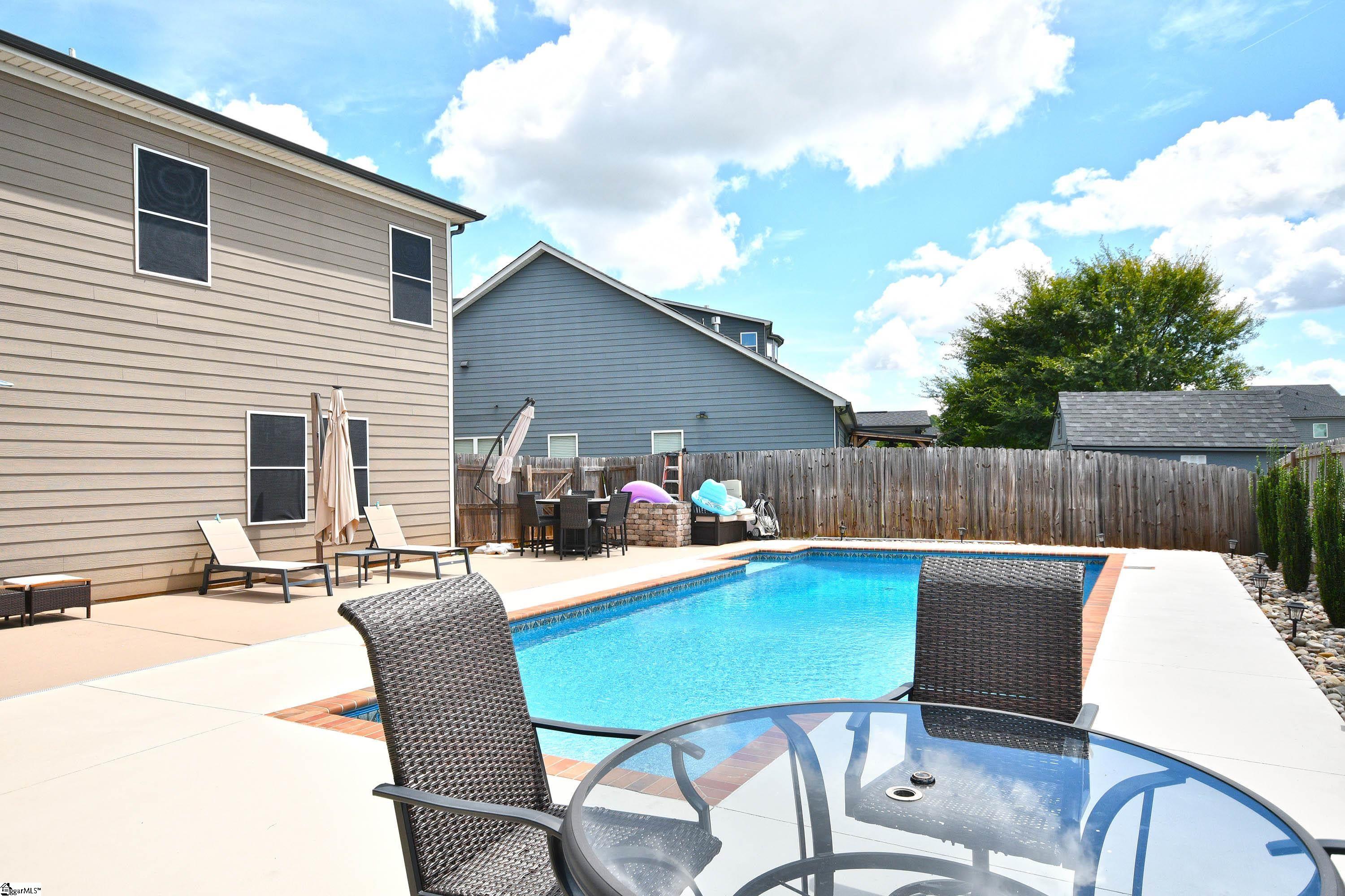 309 Lindstrom Court Simpsonville, SC 29680