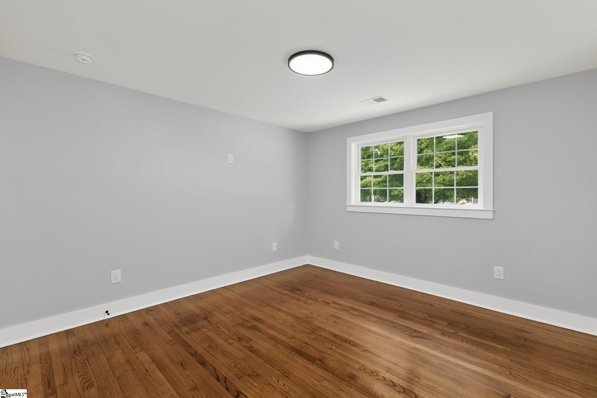 203 Montgomery Street Laurens, SC 29360