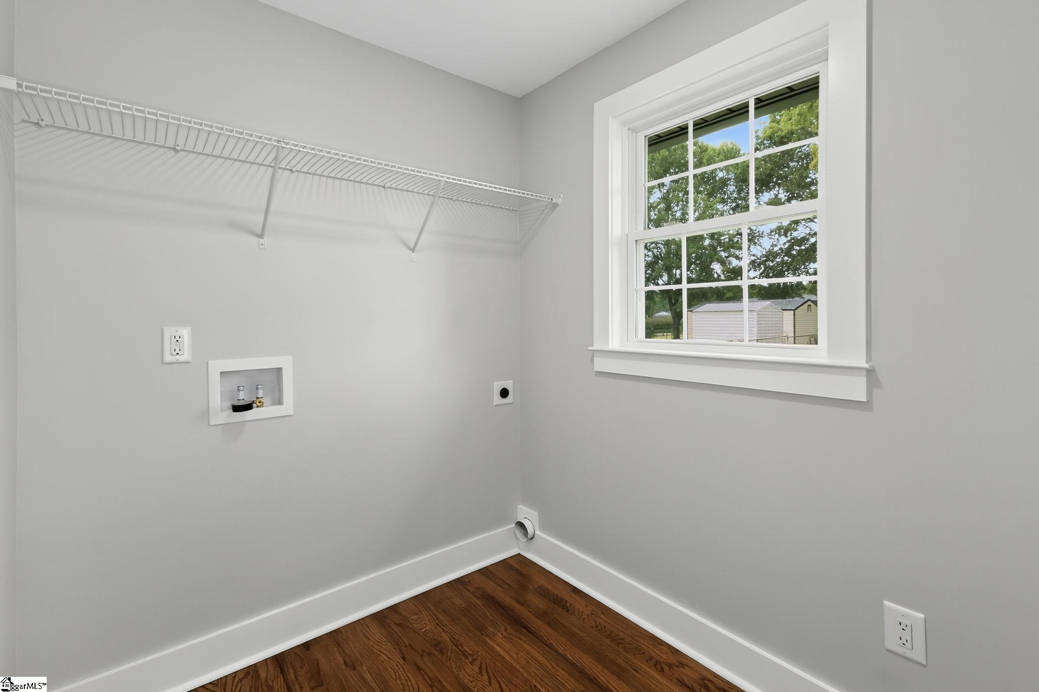 203 Montgomery Street Laurens, SC 29360