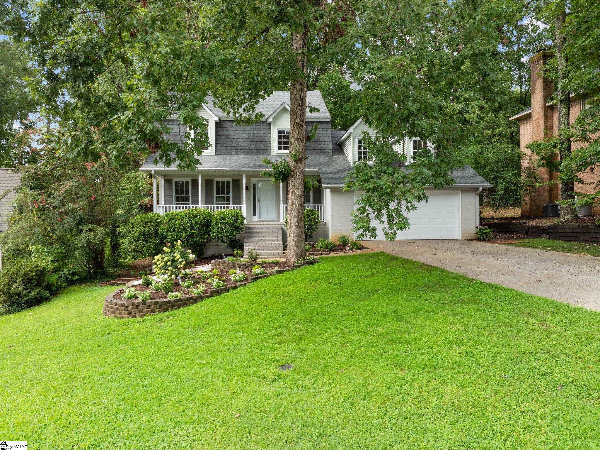 214 Appomattox Drive Simpsonville, SC 29681