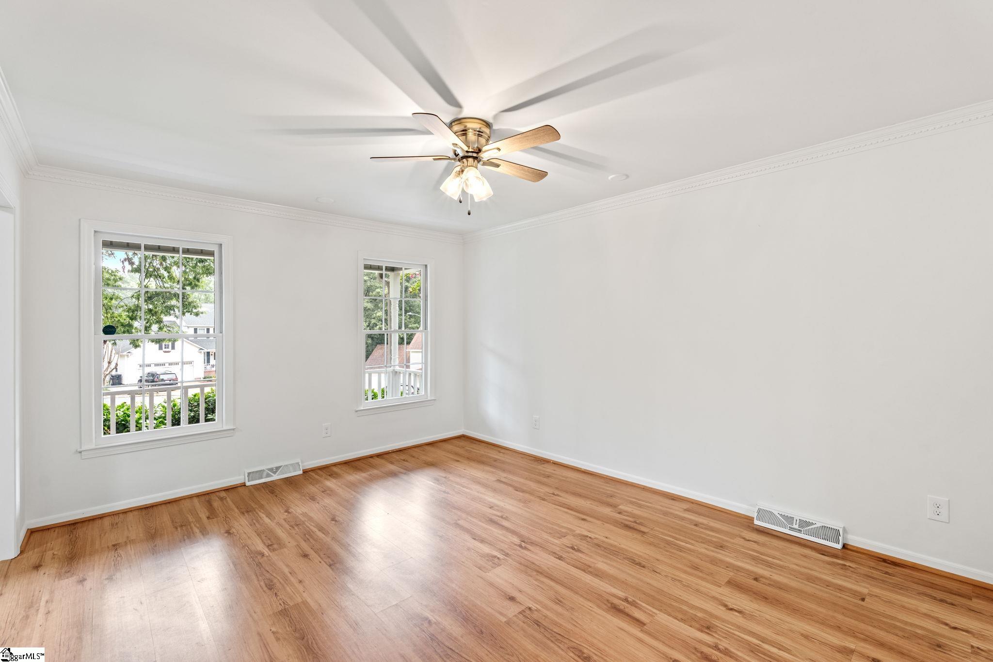 214 Appomattox Drive Simpsonville, SC 29681