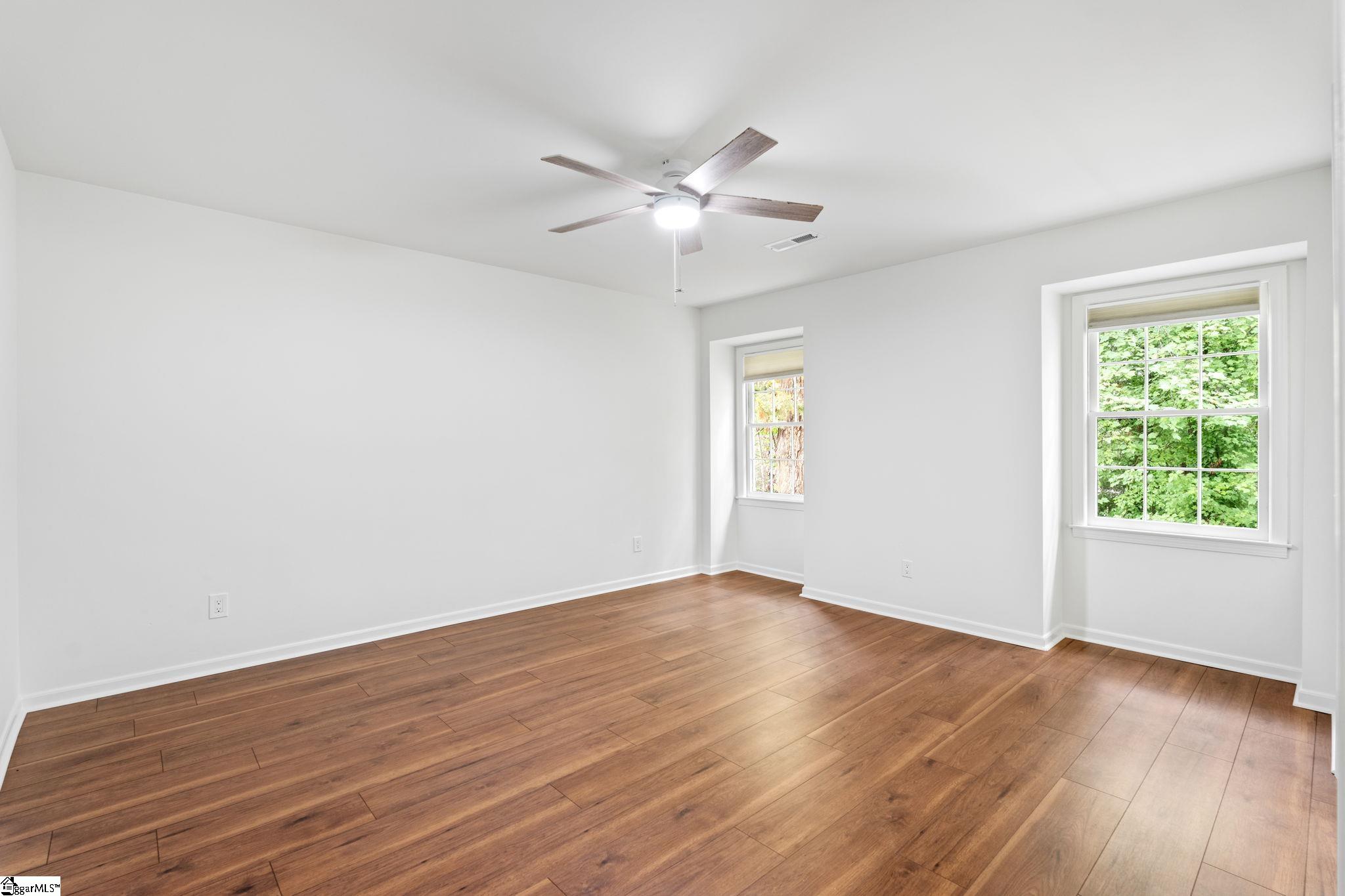 214 Appomattox Drive Simpsonville, SC 29681