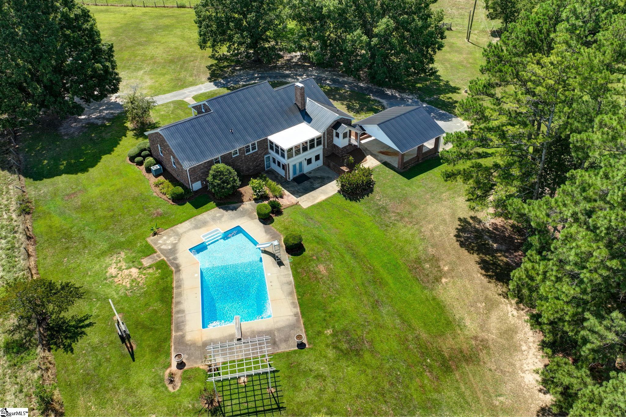 322 Ranch Estates Laurens, SC 29360