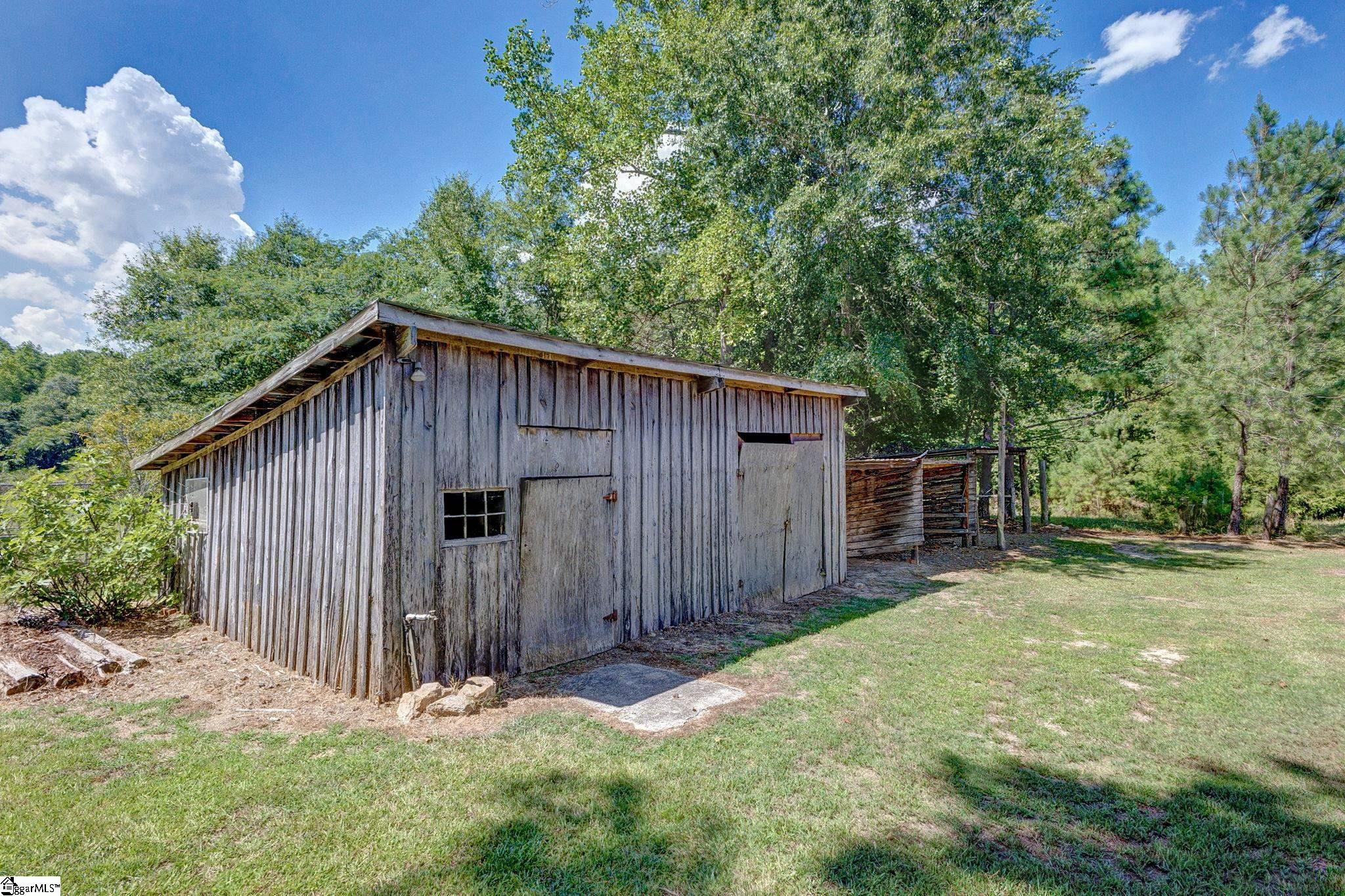 322 Ranch Estates Laurens, SC 29360