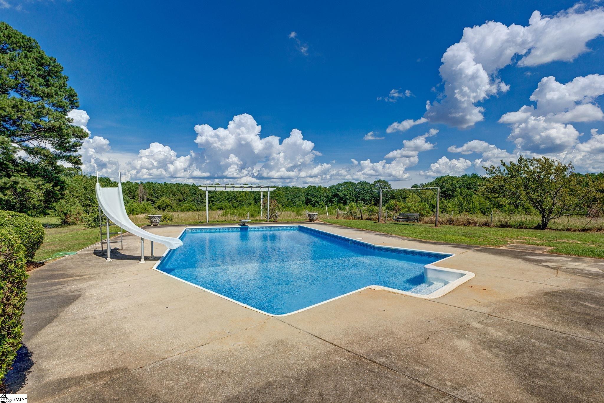 322 Ranch Estates Laurens, SC 29360