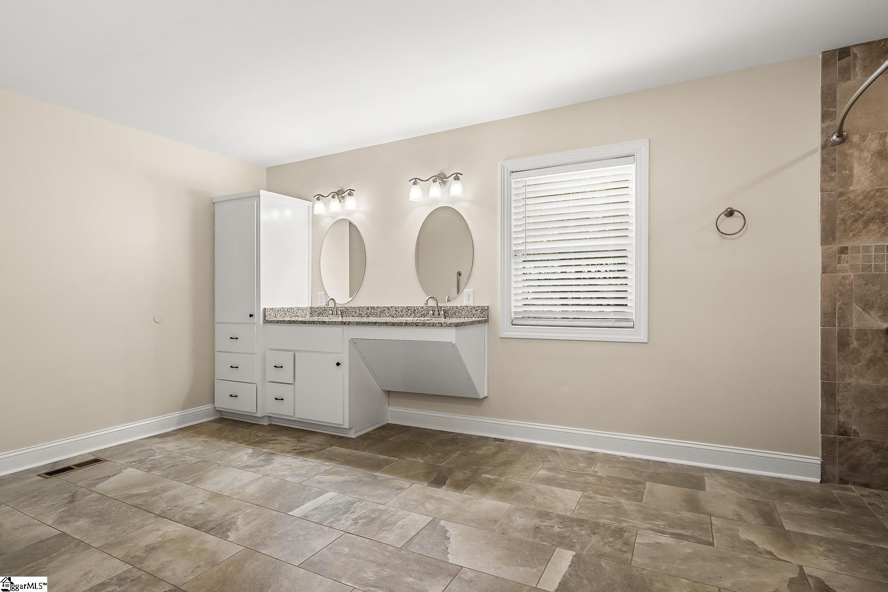 4 River Drive Williamston, SC 29697