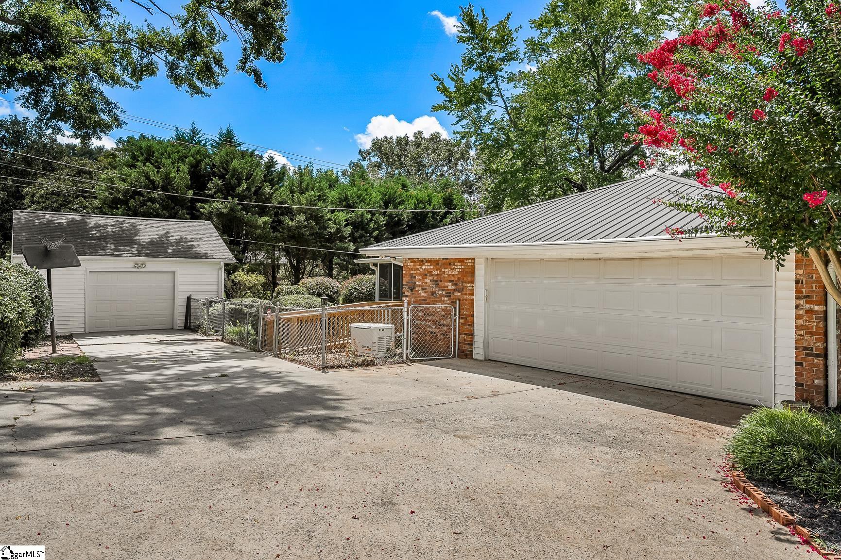 4 River Drive Williamston, SC 29697