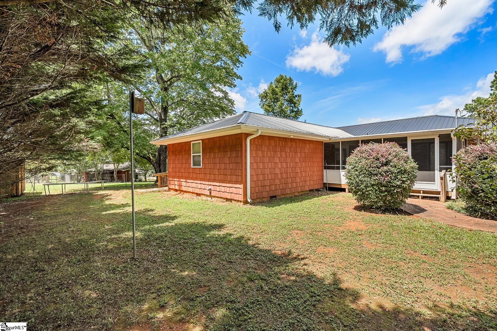 4 River Drive Williamston, SC 29697