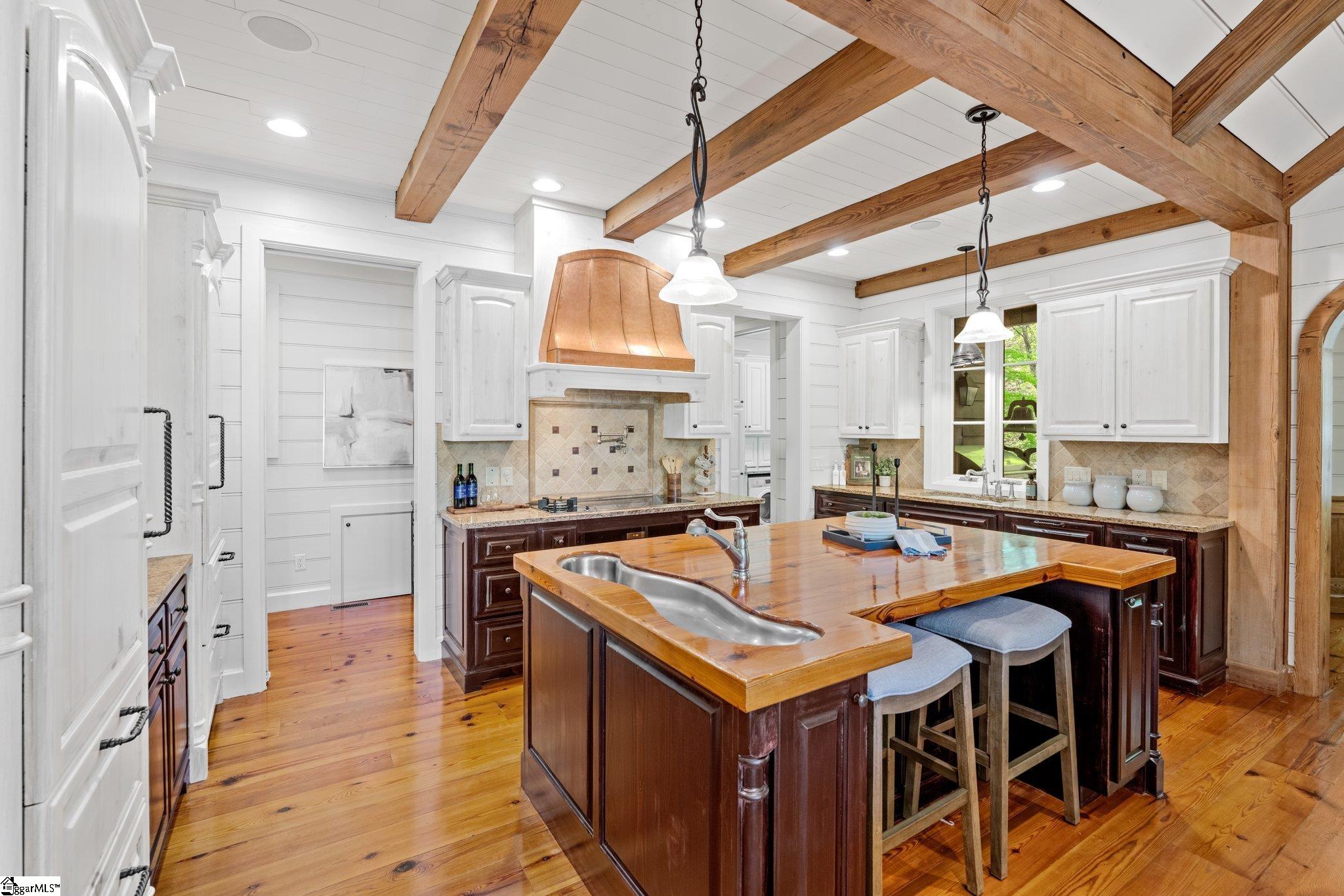 604 Top Ridge Drive Sunset, SC 29685