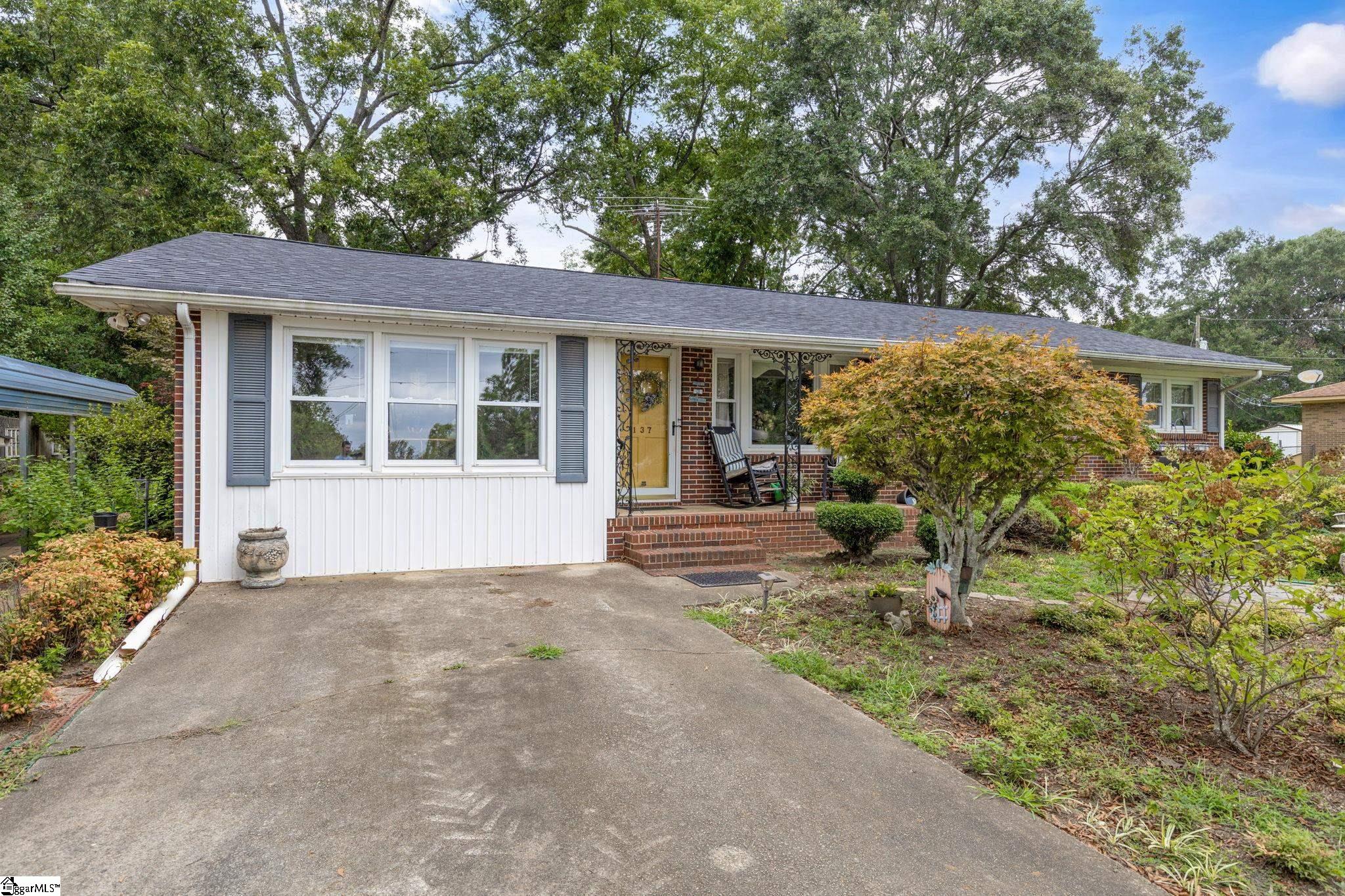 137 Selwyn Drive Anderson, SC 29625