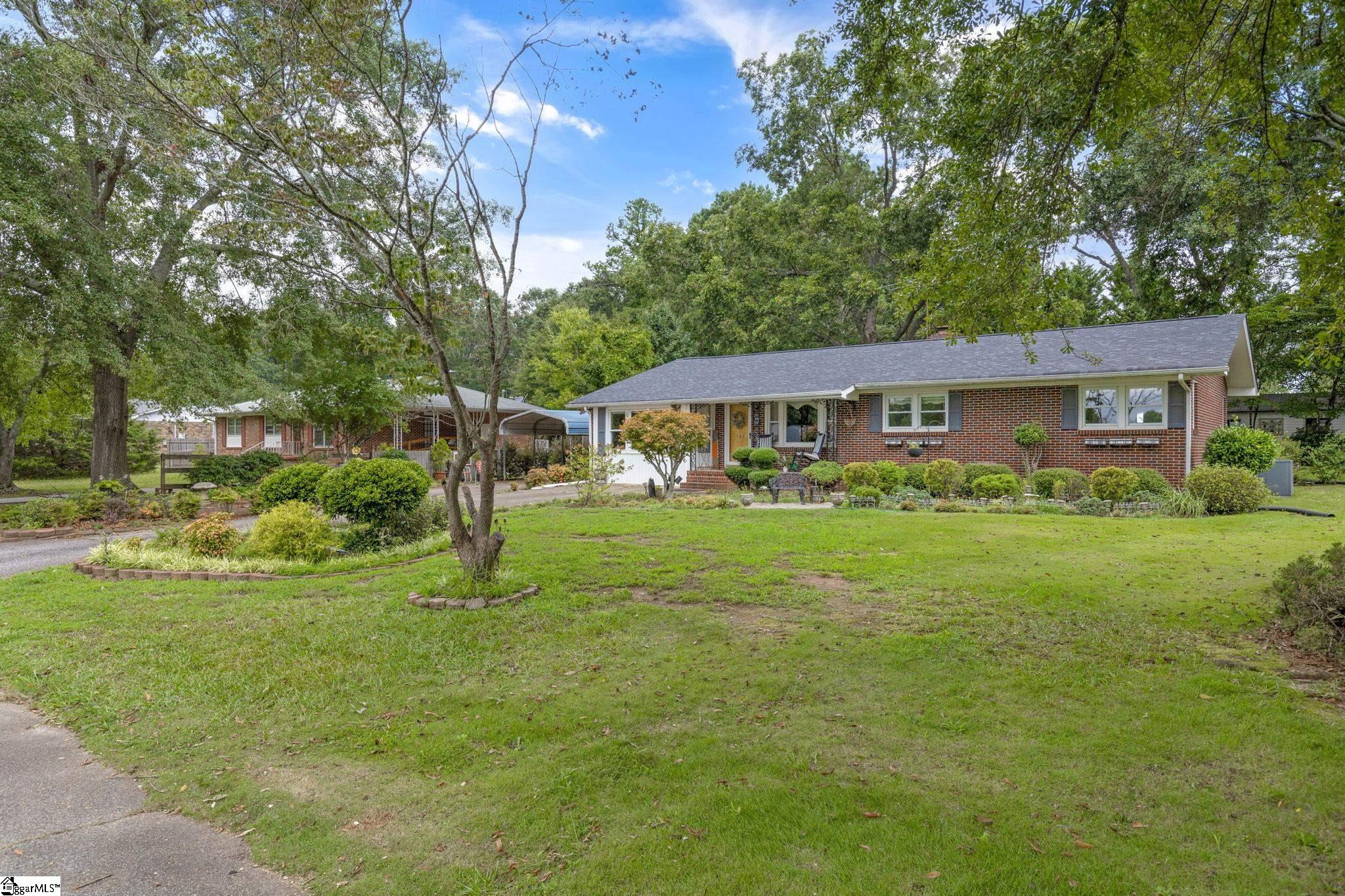 137 Selwyn Drive Anderson, SC 29625