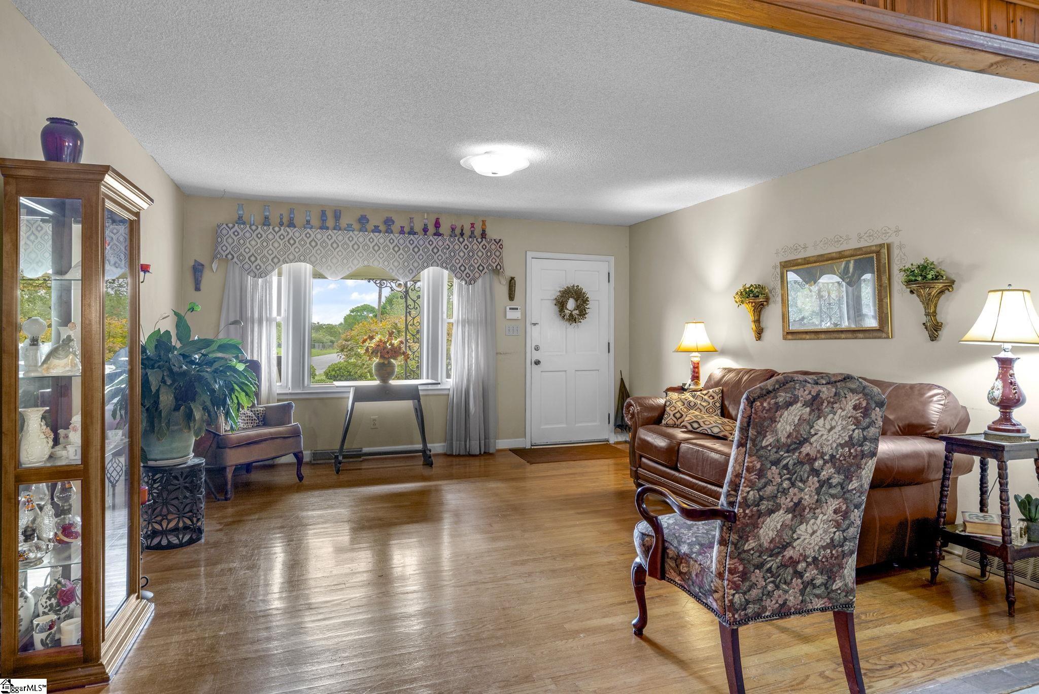 137 Selwyn Drive Anderson, SC 29625