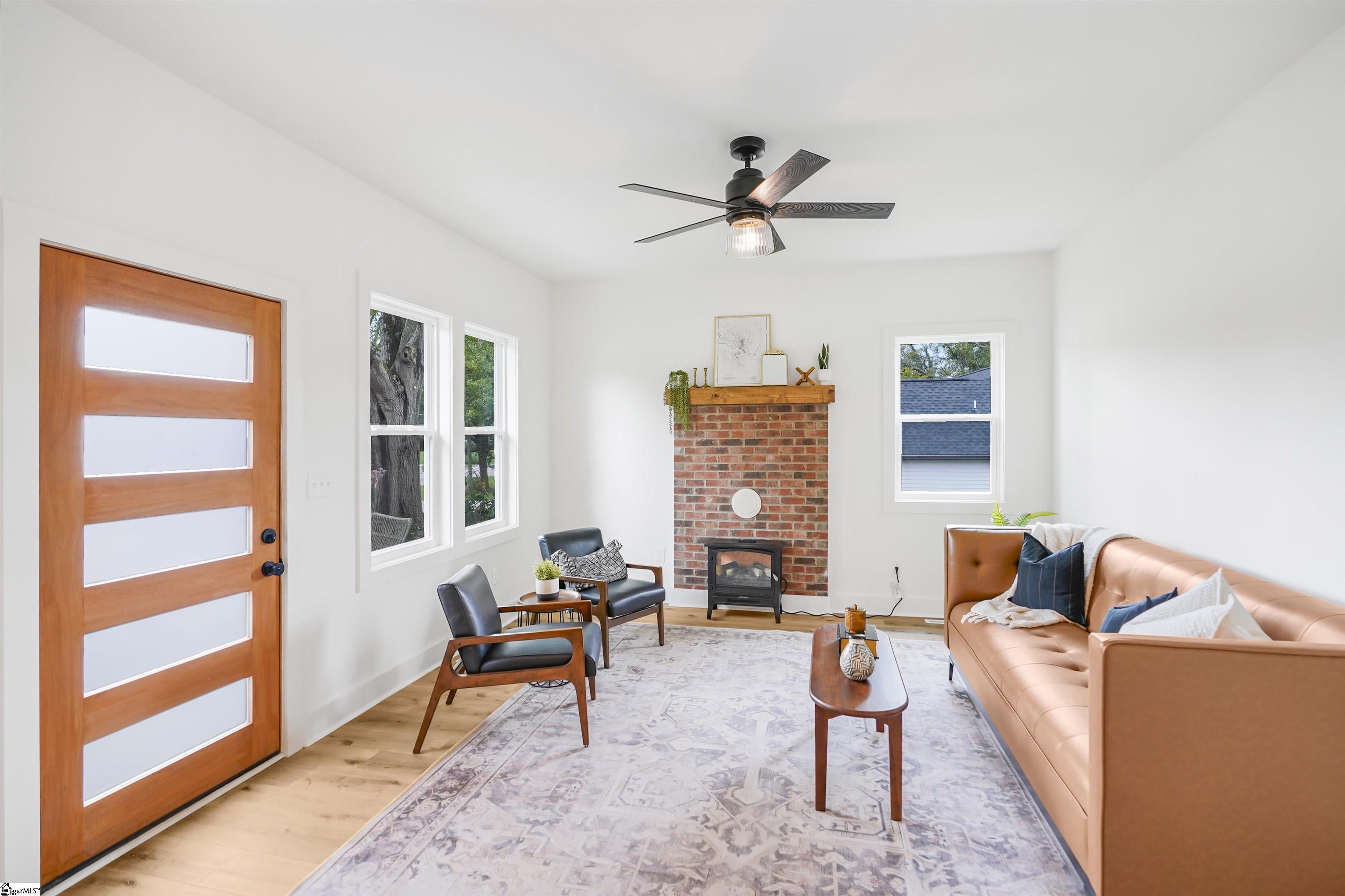 371 Tigerville Road Travelers Rest, SC 29690