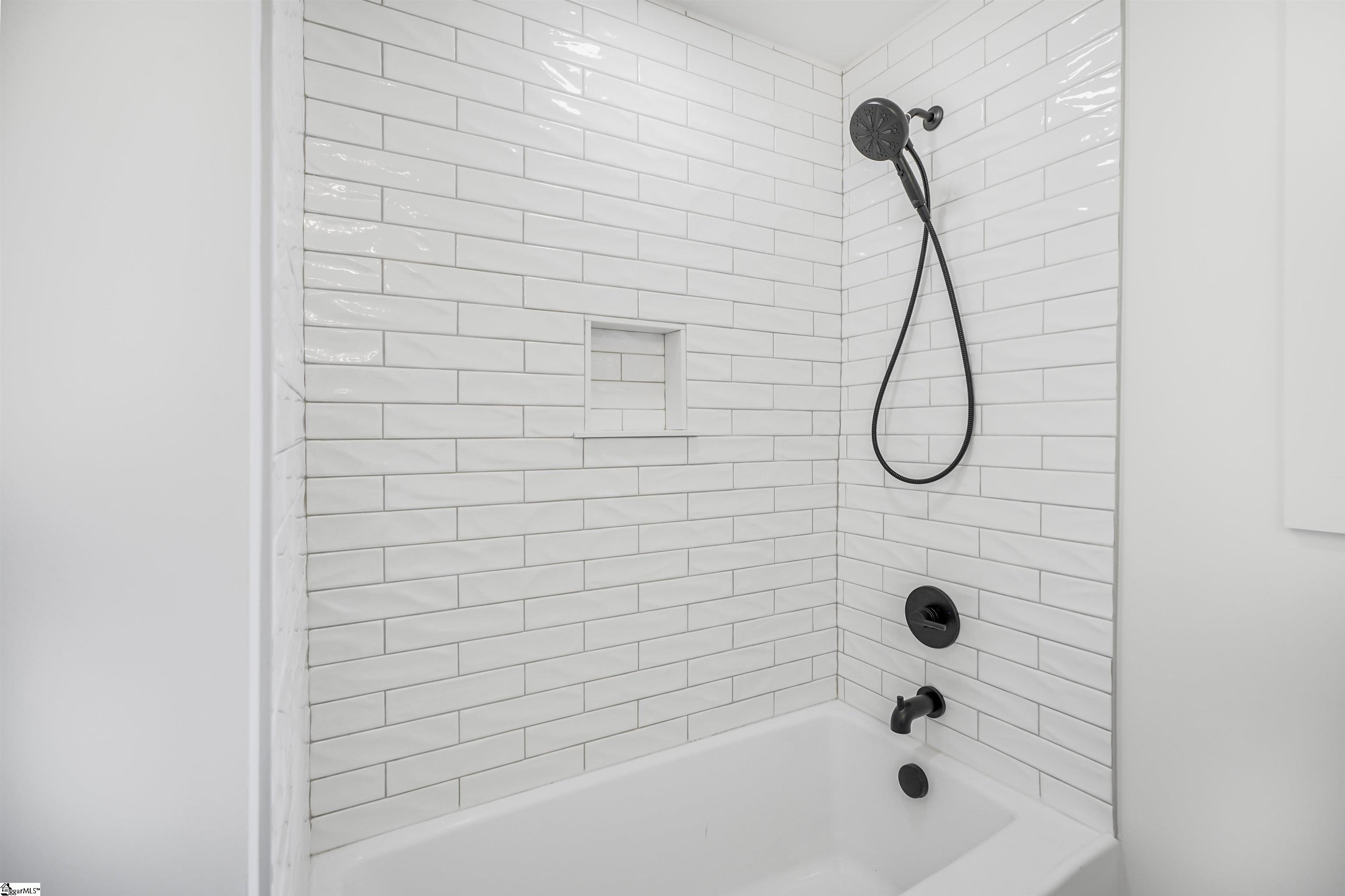 371 Tigerville Road Travelers Rest, SC 29690